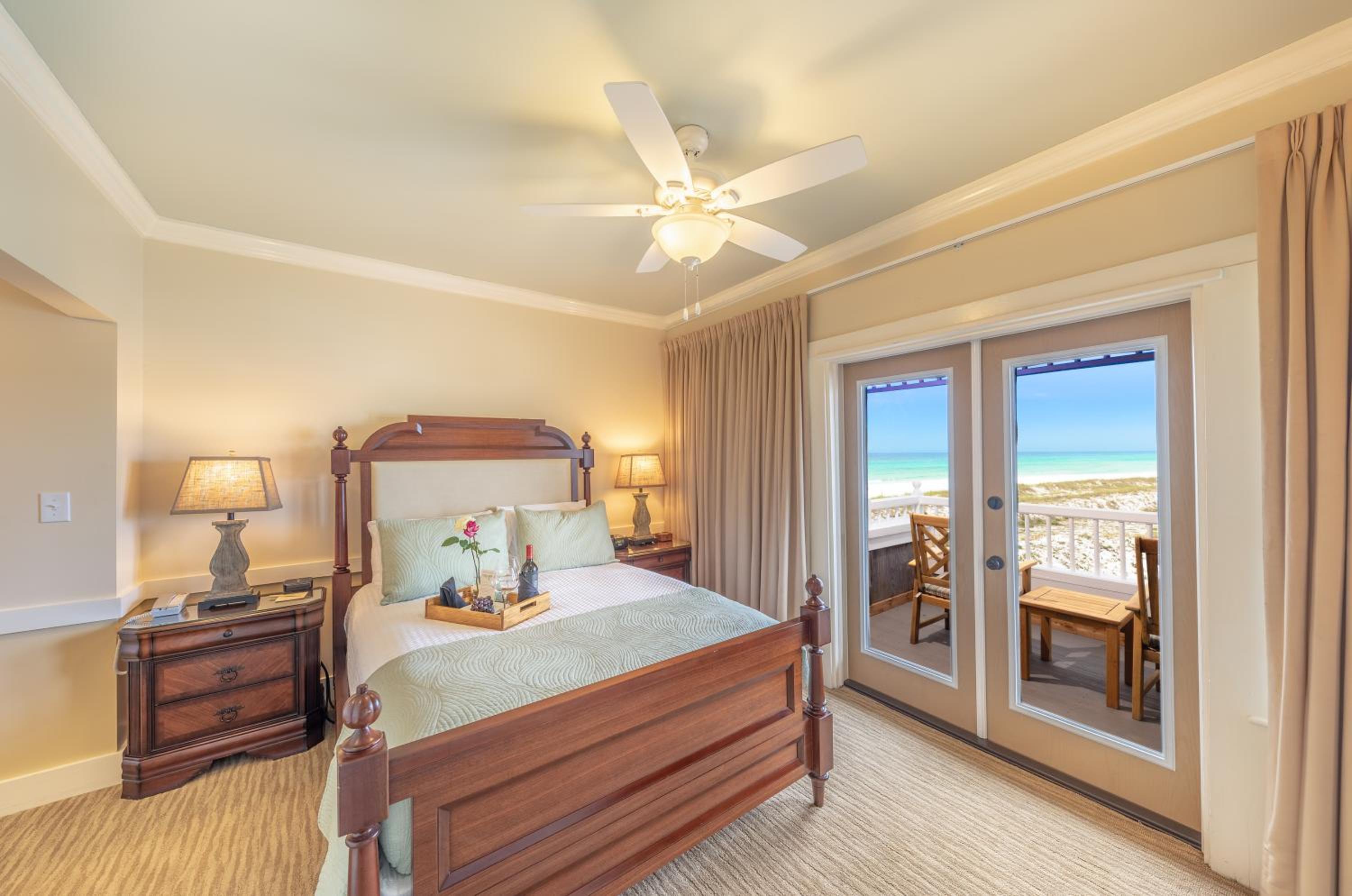Deluxe King Room photo 3