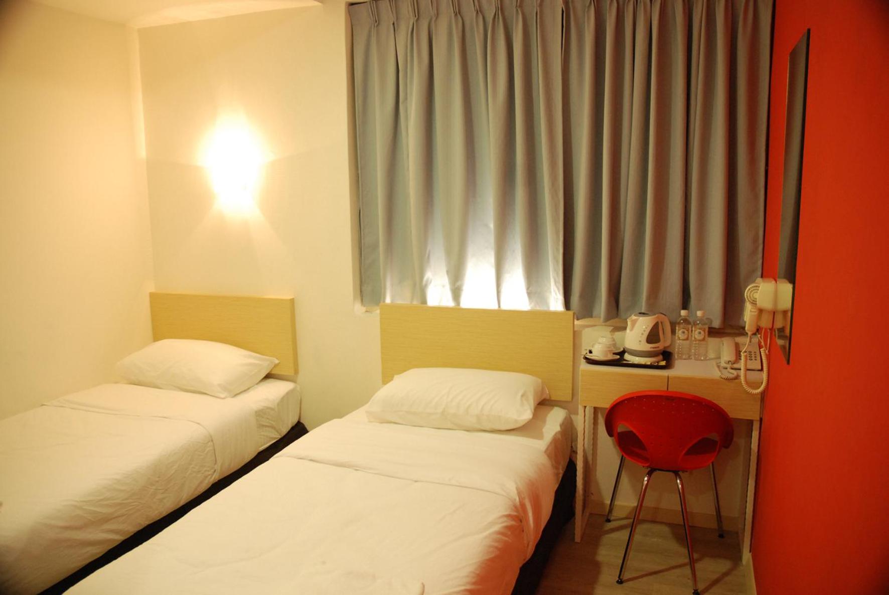 Deluxe Twin Room - Photo 1