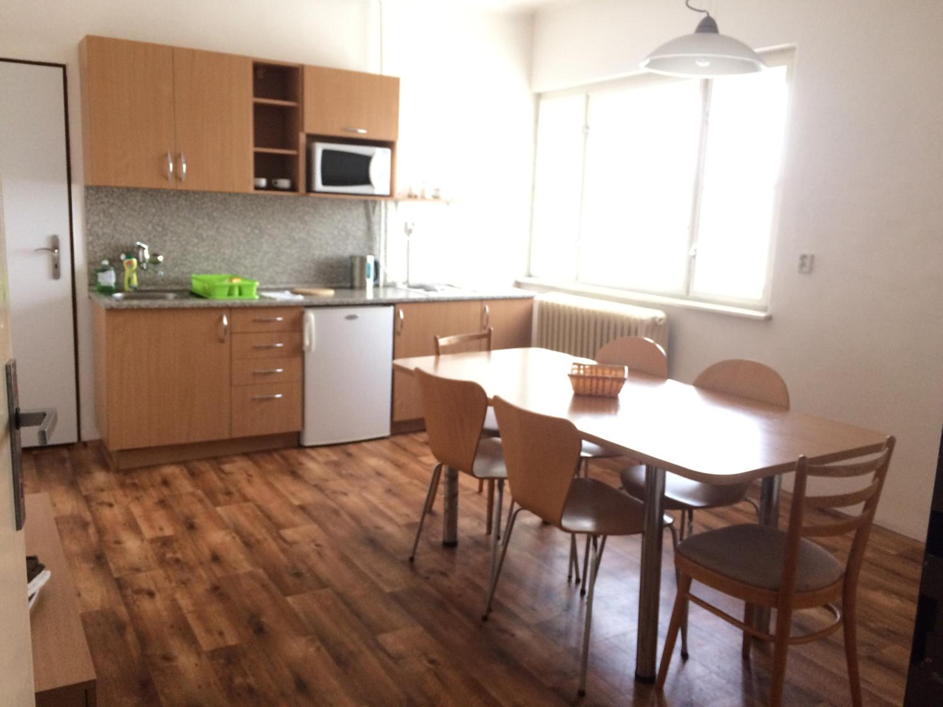 Two-Bedroom Apartment - Photo 4