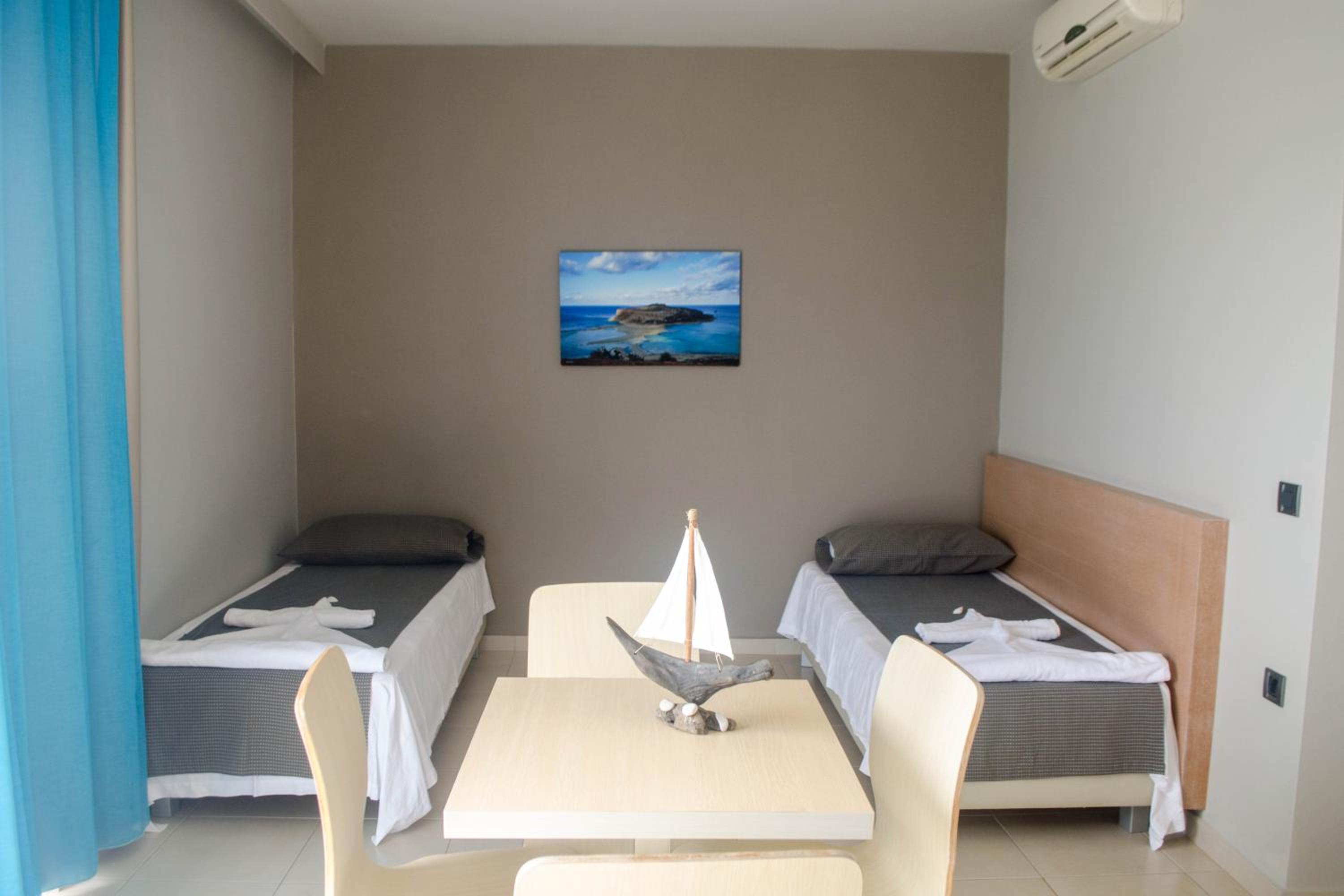 Apartment with Side Sea View photo 3