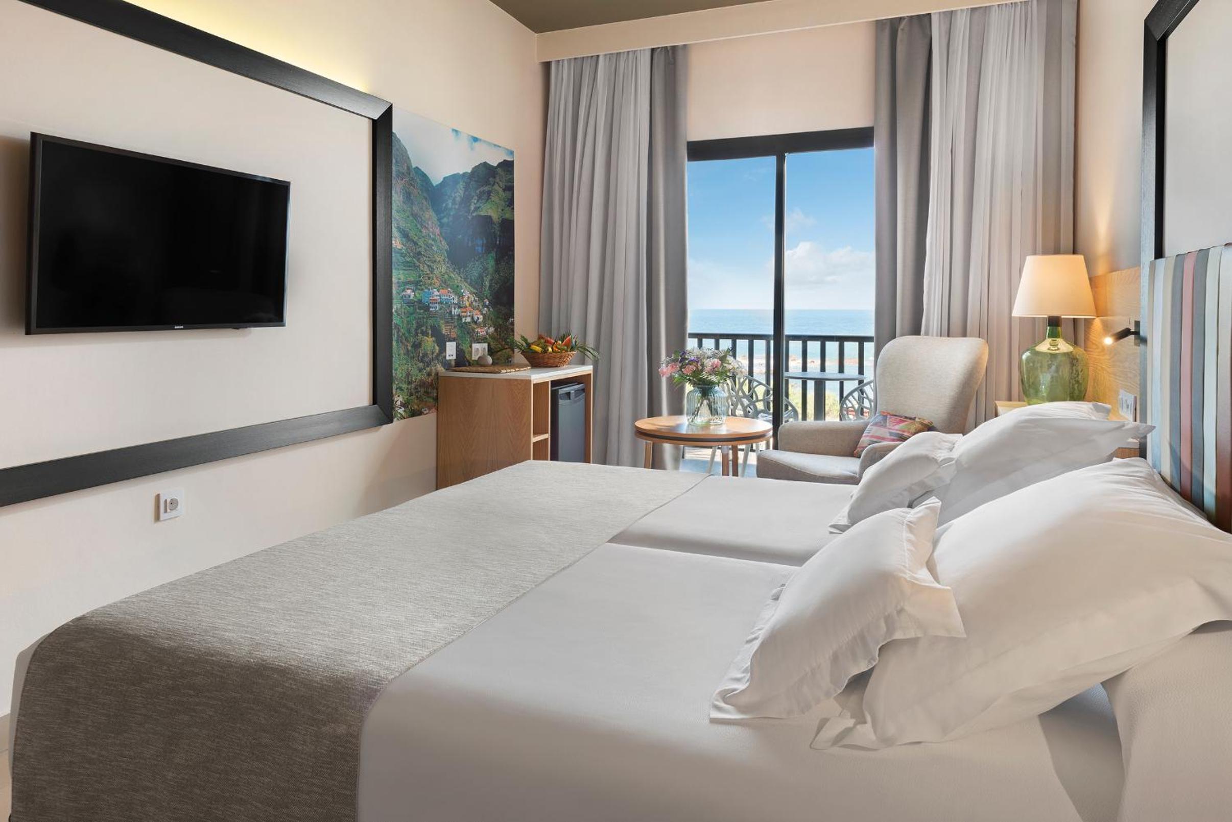 Habitación Doble con Vista al Mar