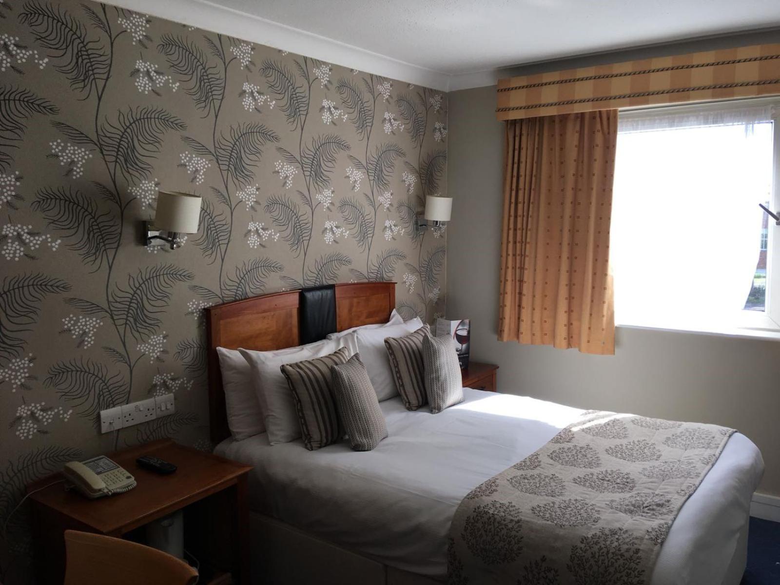 Small Double Room - Photo 4