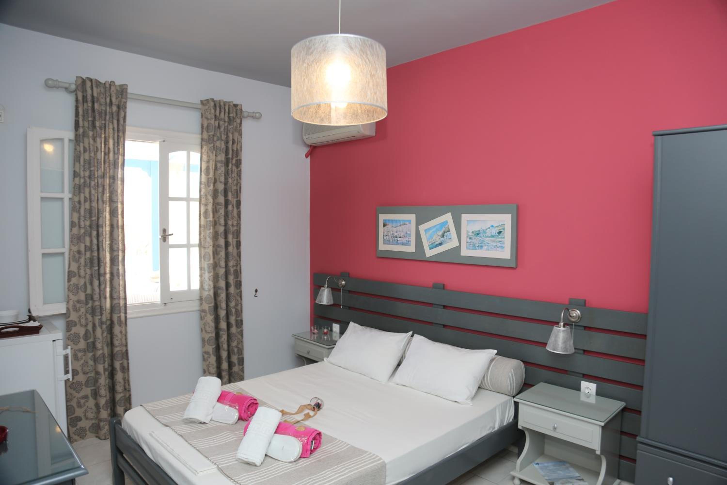 Deluxe Double or Twin Room photo 1