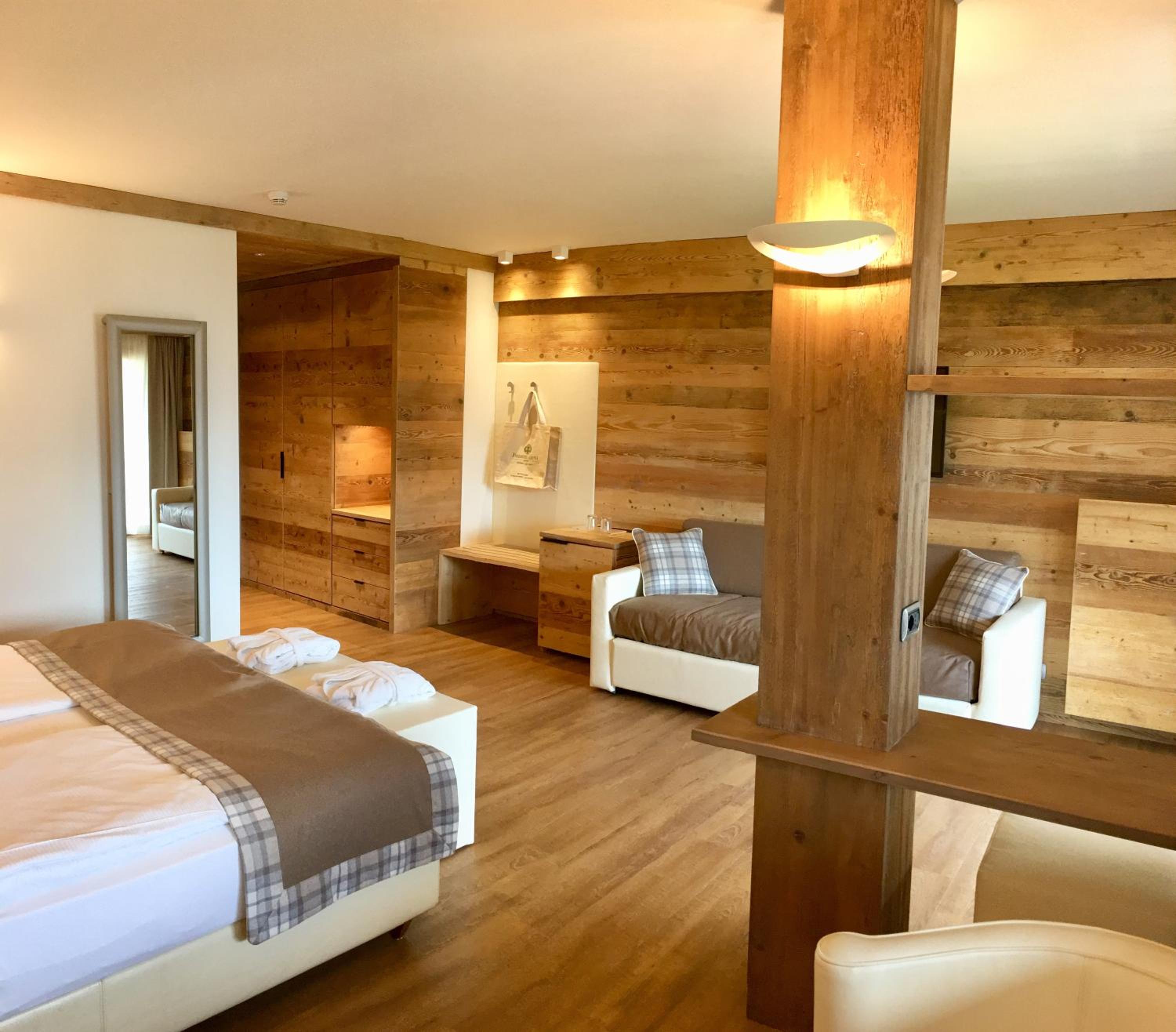 Junior Suite - Photo 8