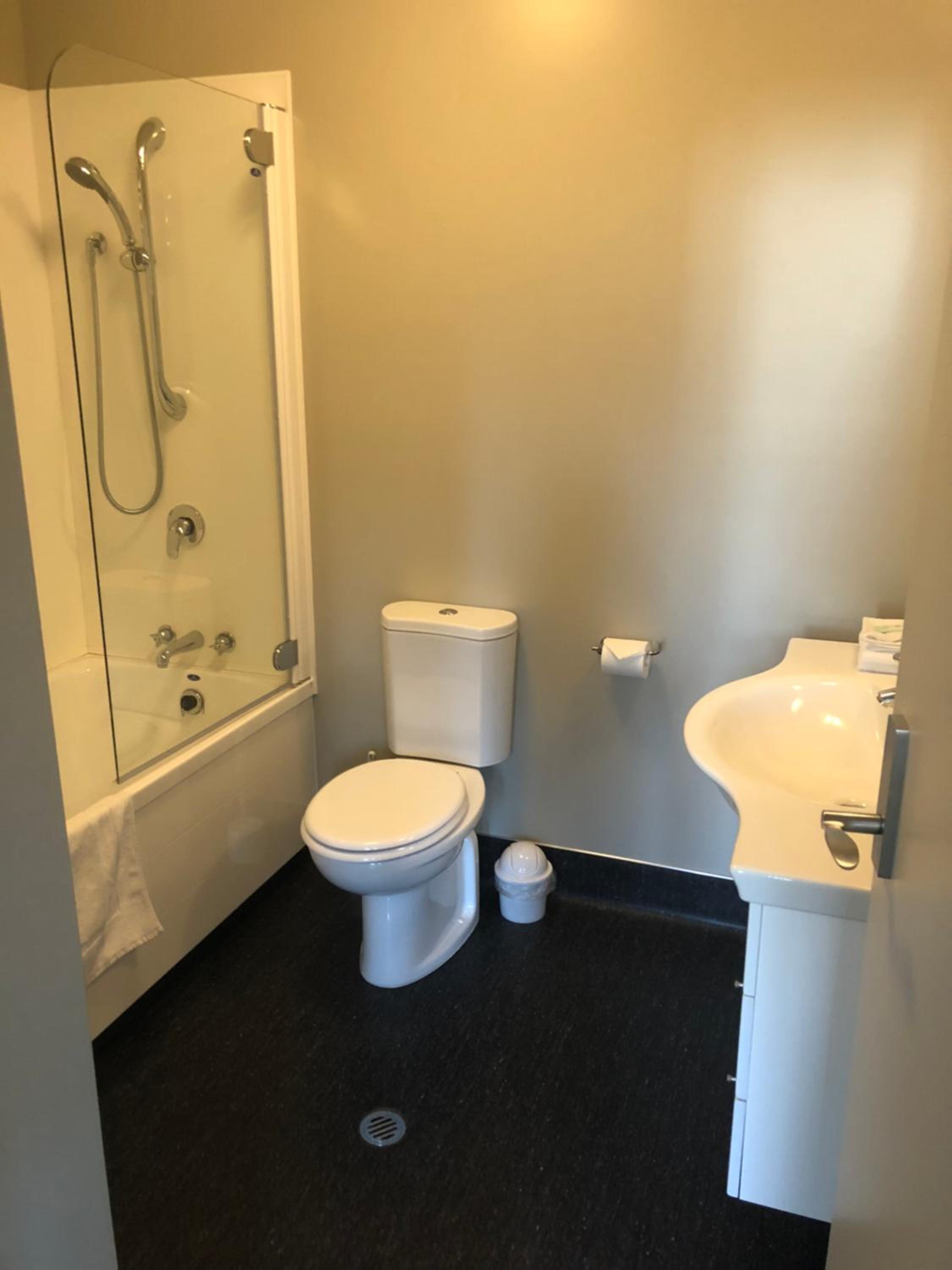 Family Room with Bathroom - Photo 3