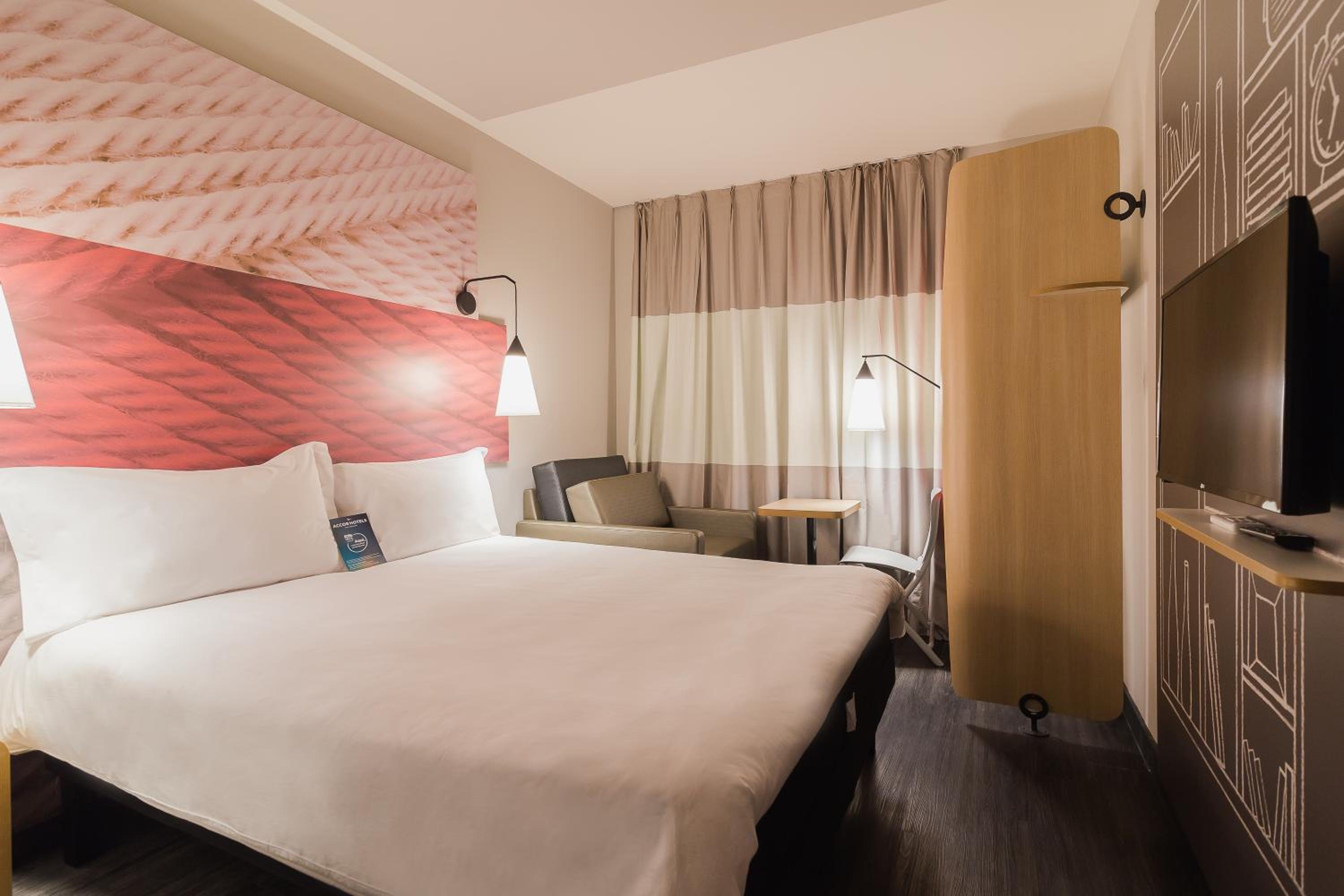 Standard Apartment with One Double Bed and One Child Bed