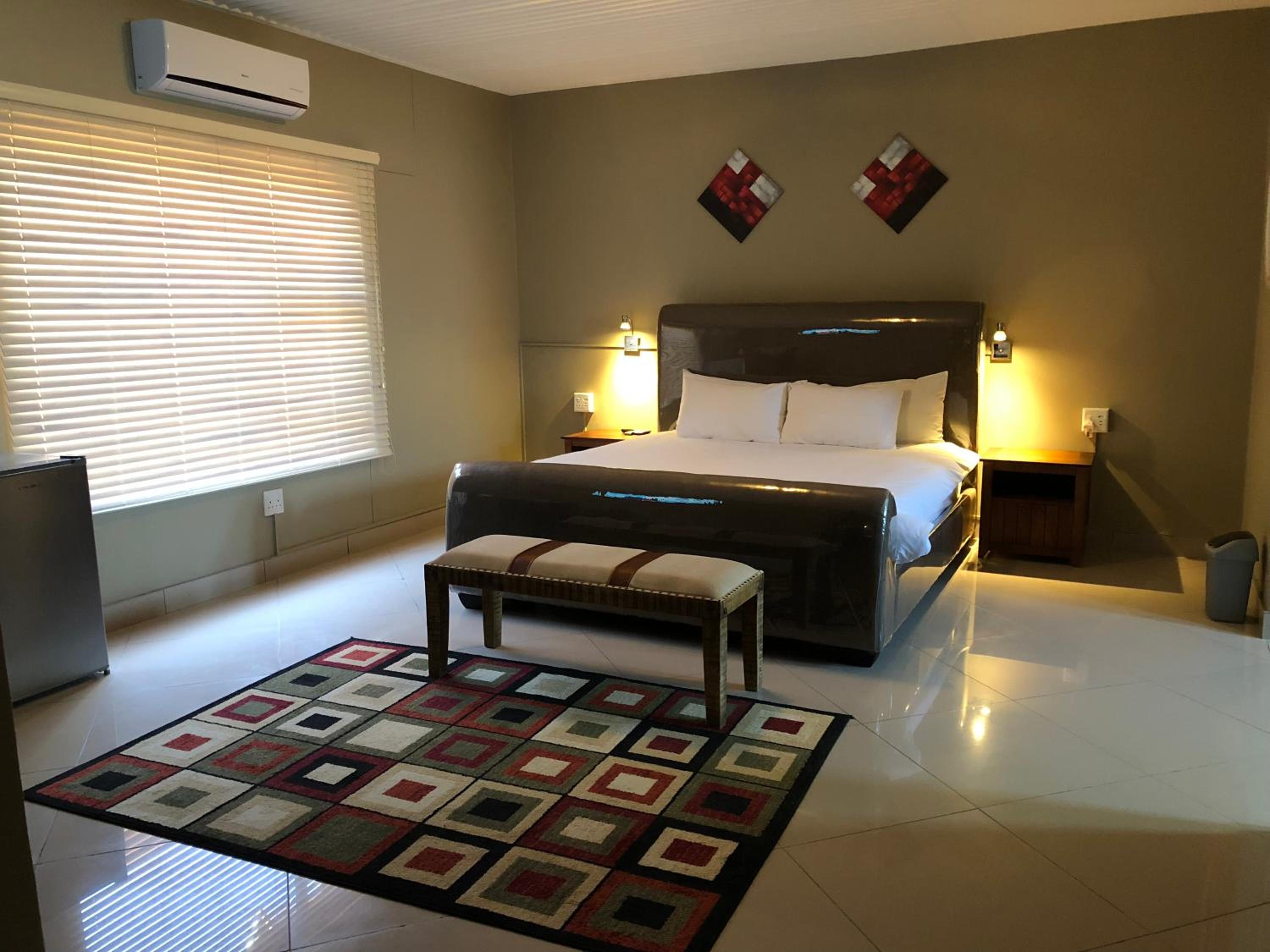 Executive Suite photo 1