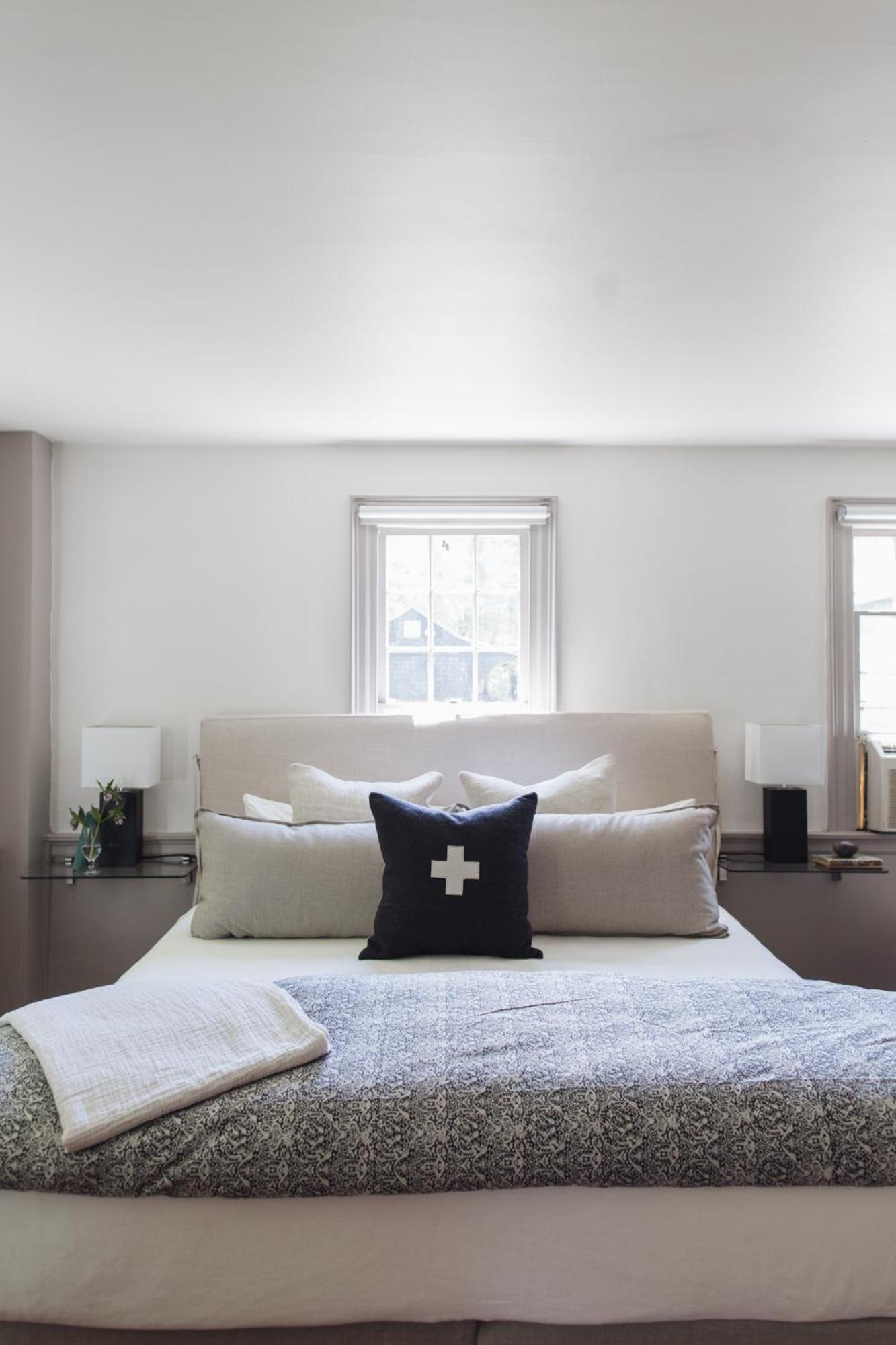 Deluxe King Room photo 3
