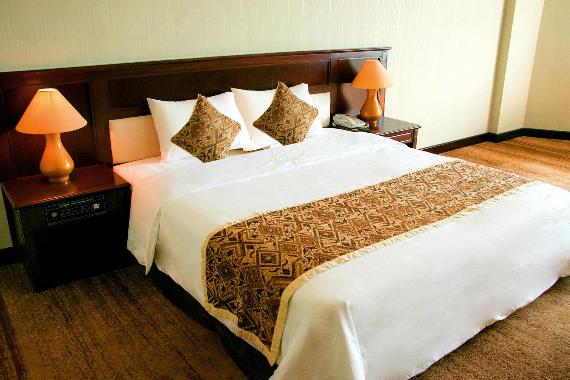 Luxury Double or Twin Room - Photo 11