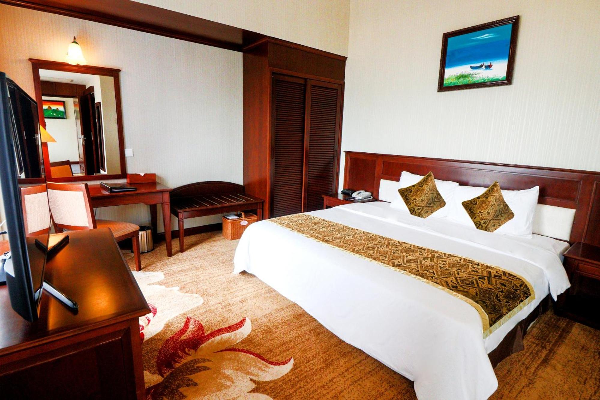 Saigon Suite - Photo 4