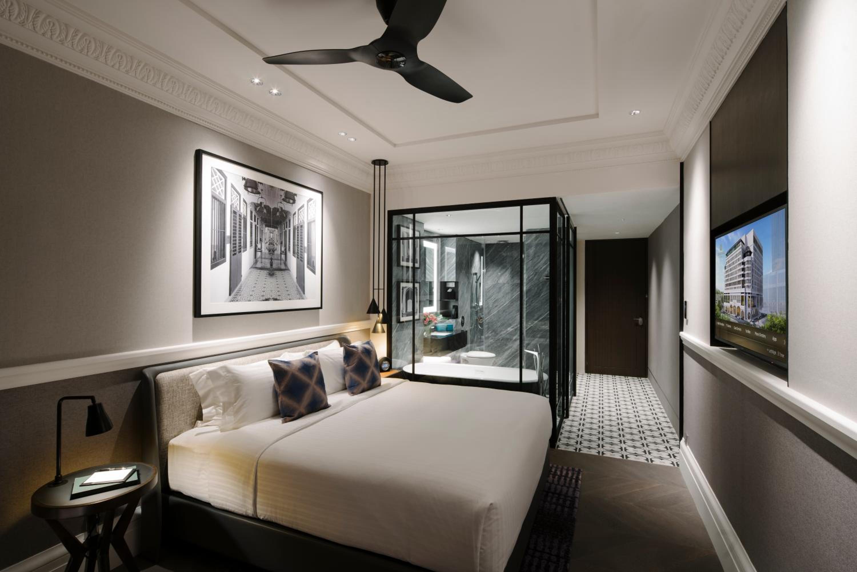 Crystal Club Premier Room