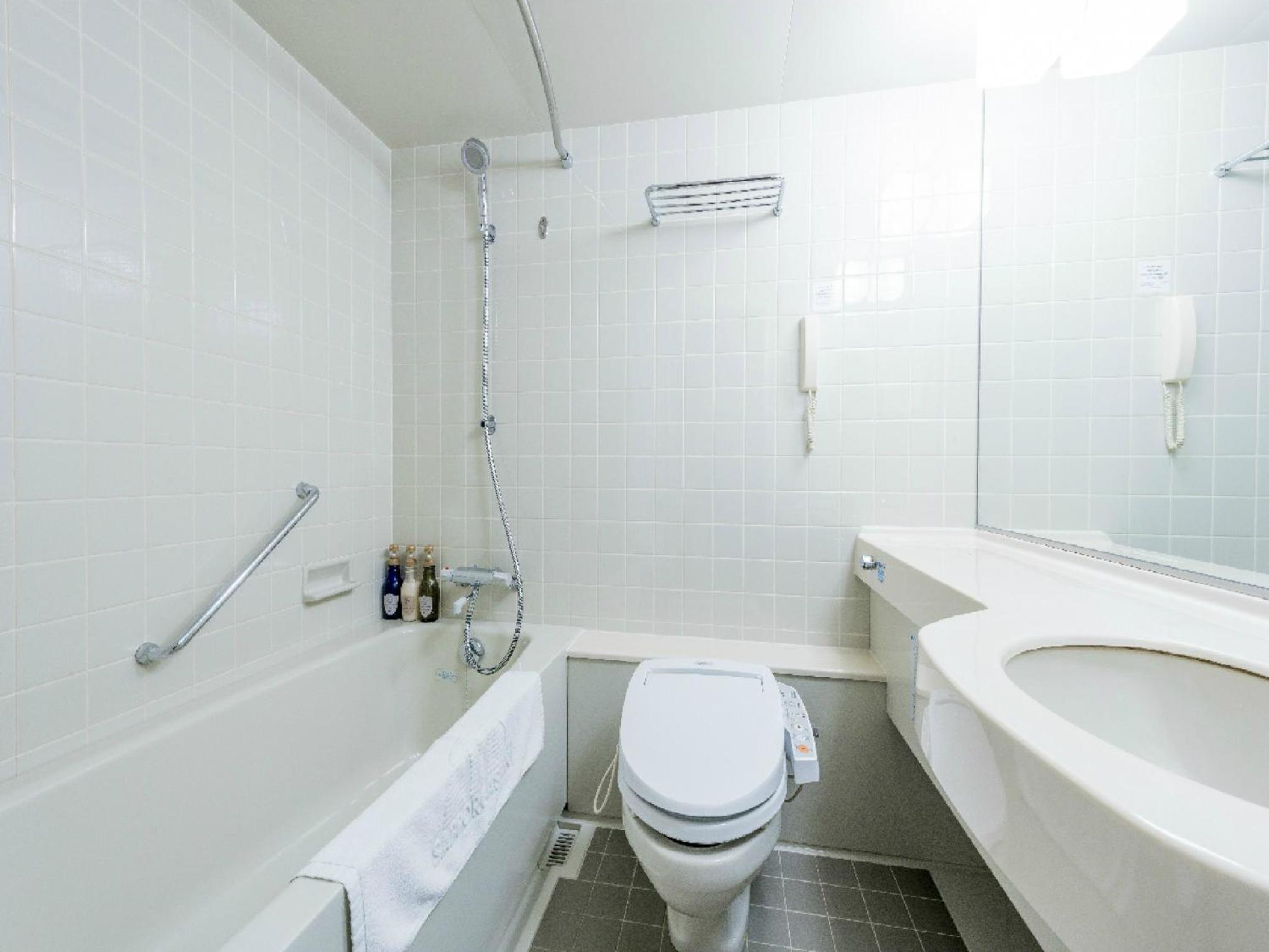 Standard Corner Triple Room - Smoking - Photo 3