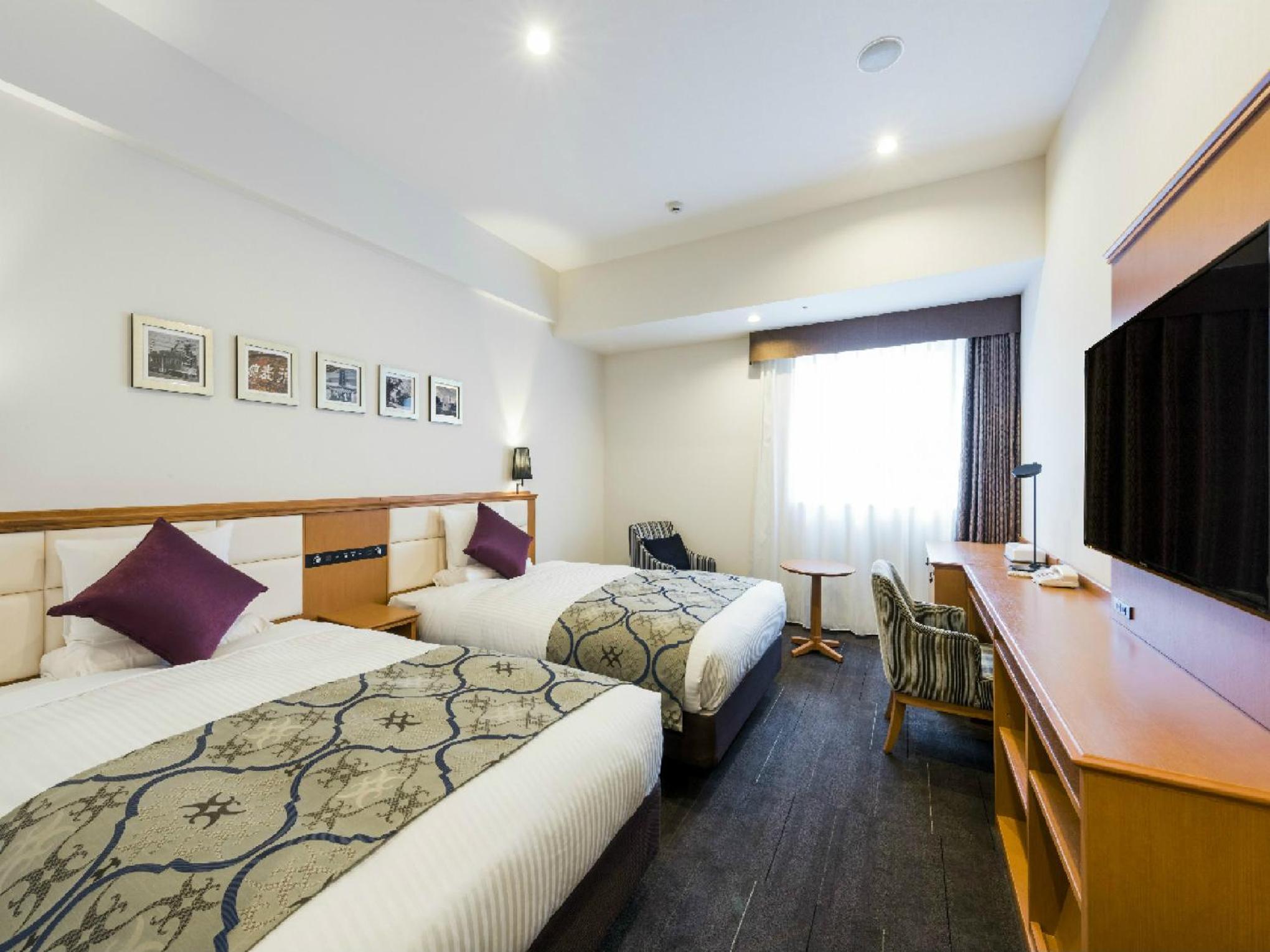 Standard Comfort Twin Room - Non-Smoking - Photo 1