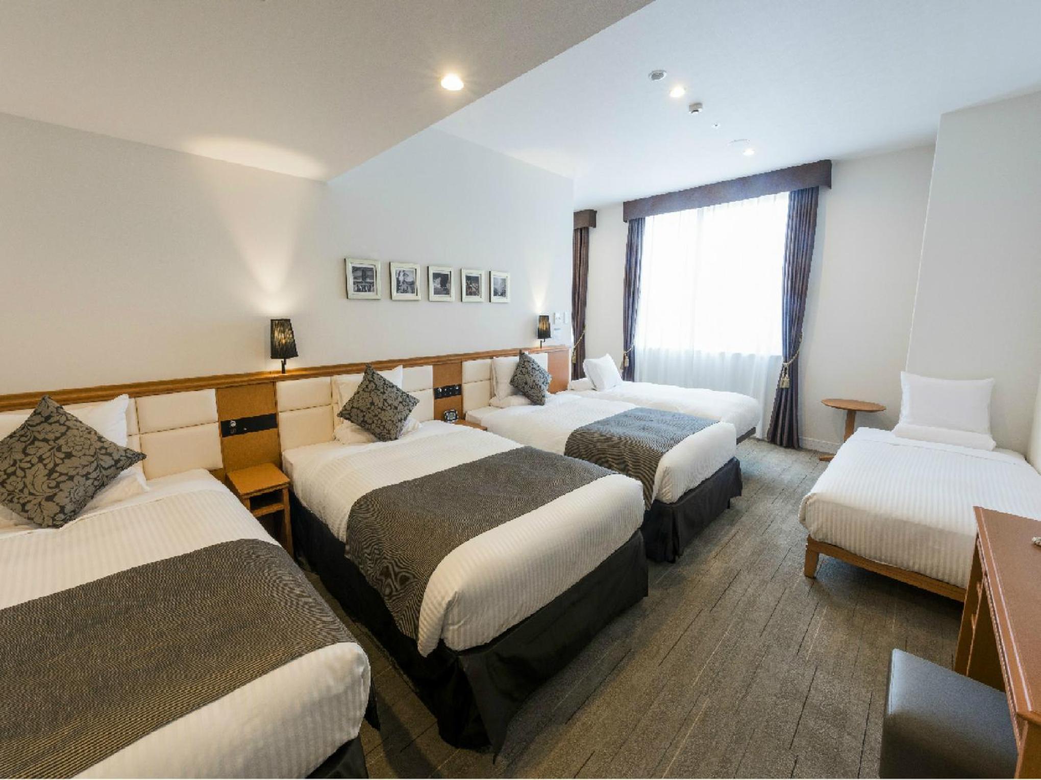 Deluxe Triple Room - Non-Smoking - Photo 6