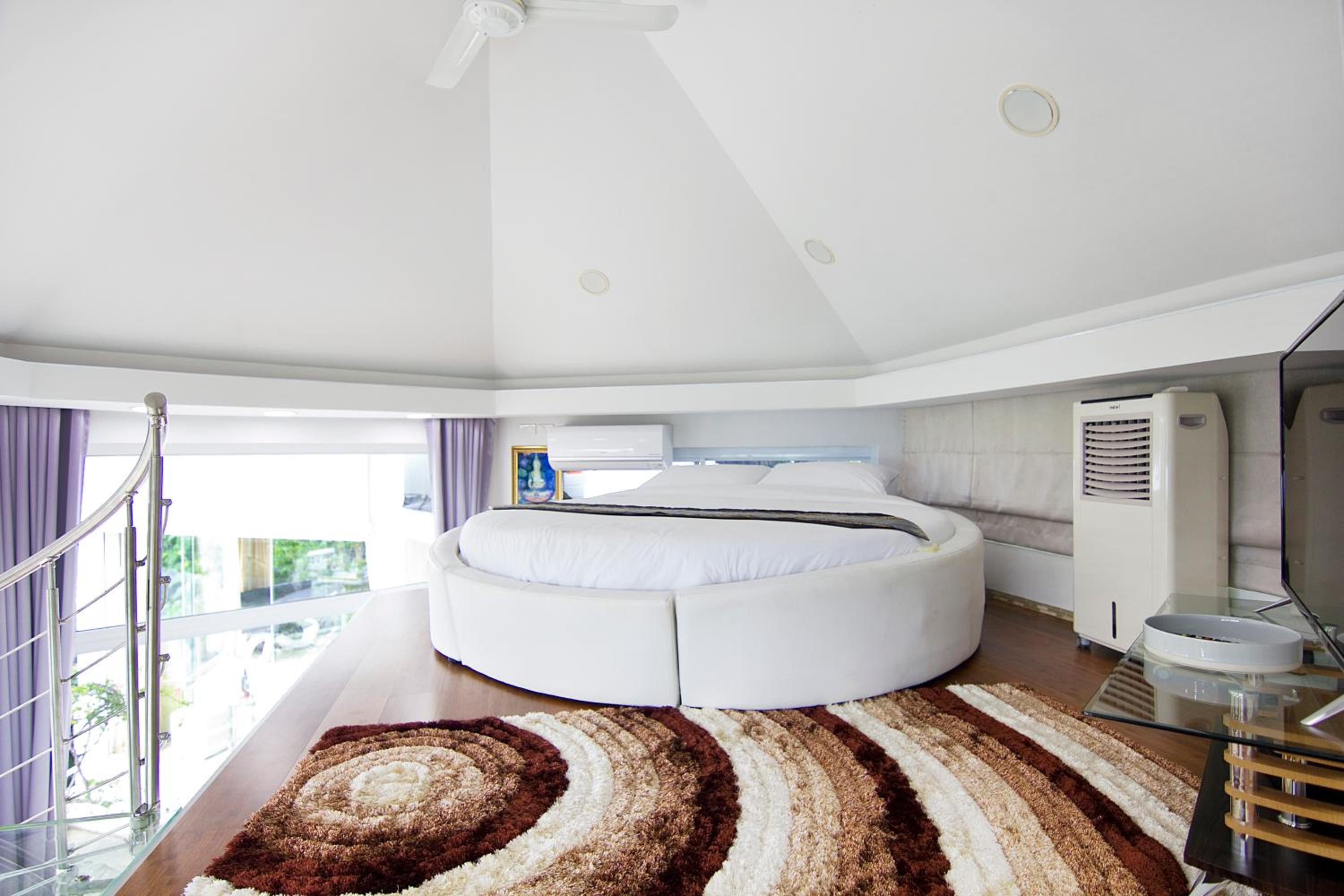 Villa - Photo 3