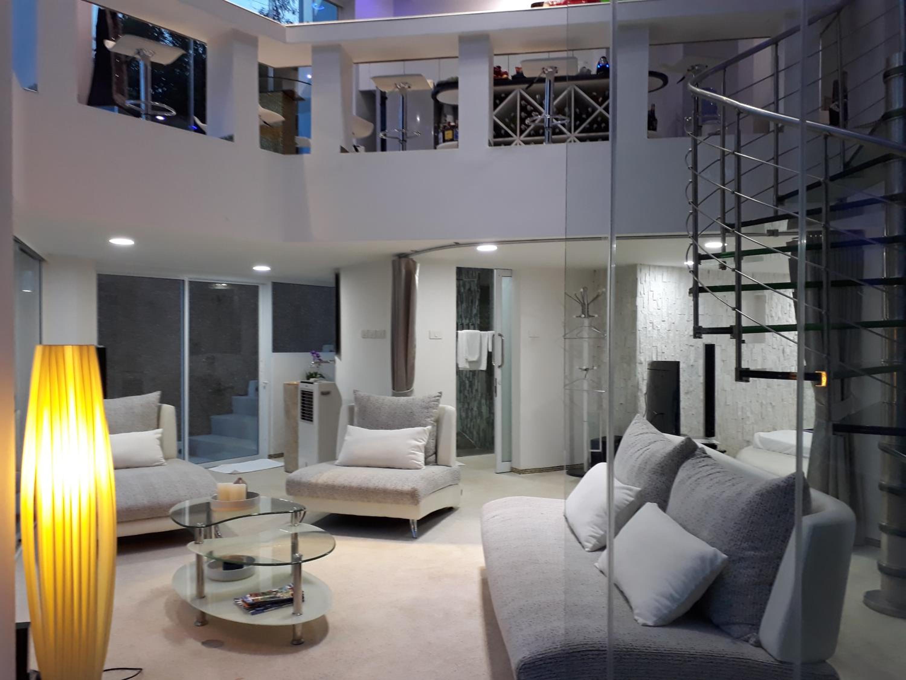 Villa - Photo 8