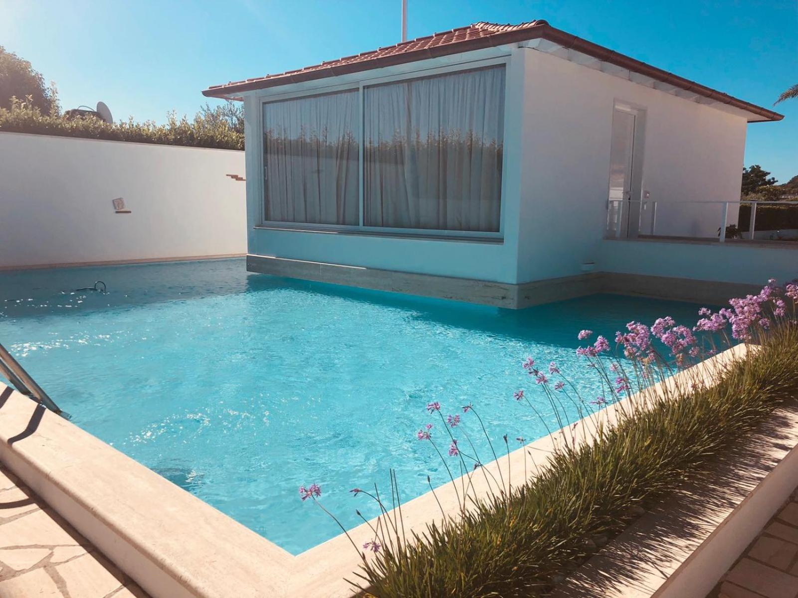 Junior Suite with Private Pool photo 2