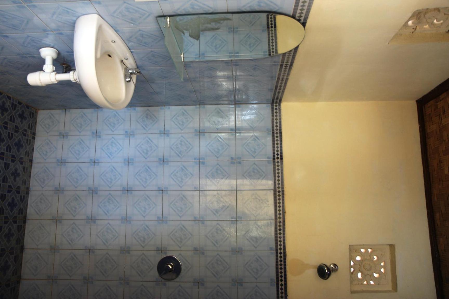 Standard Double Room with Garden View - Photo 6