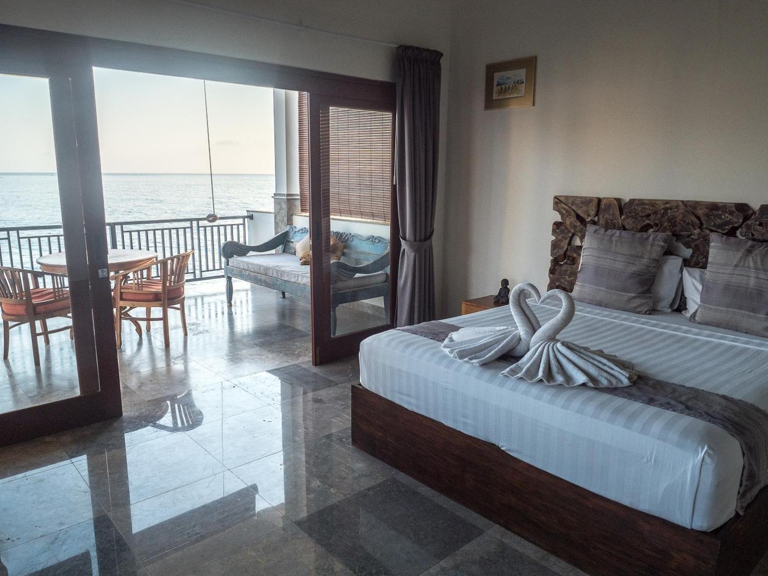 Deluxe Double Room with Balcony and Sea View - Photo 1