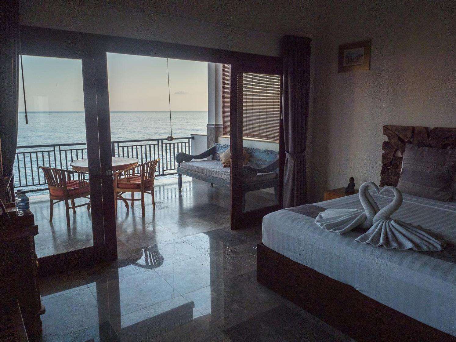 Deluxe Double Room with Balcony and Sea View - Photo 24