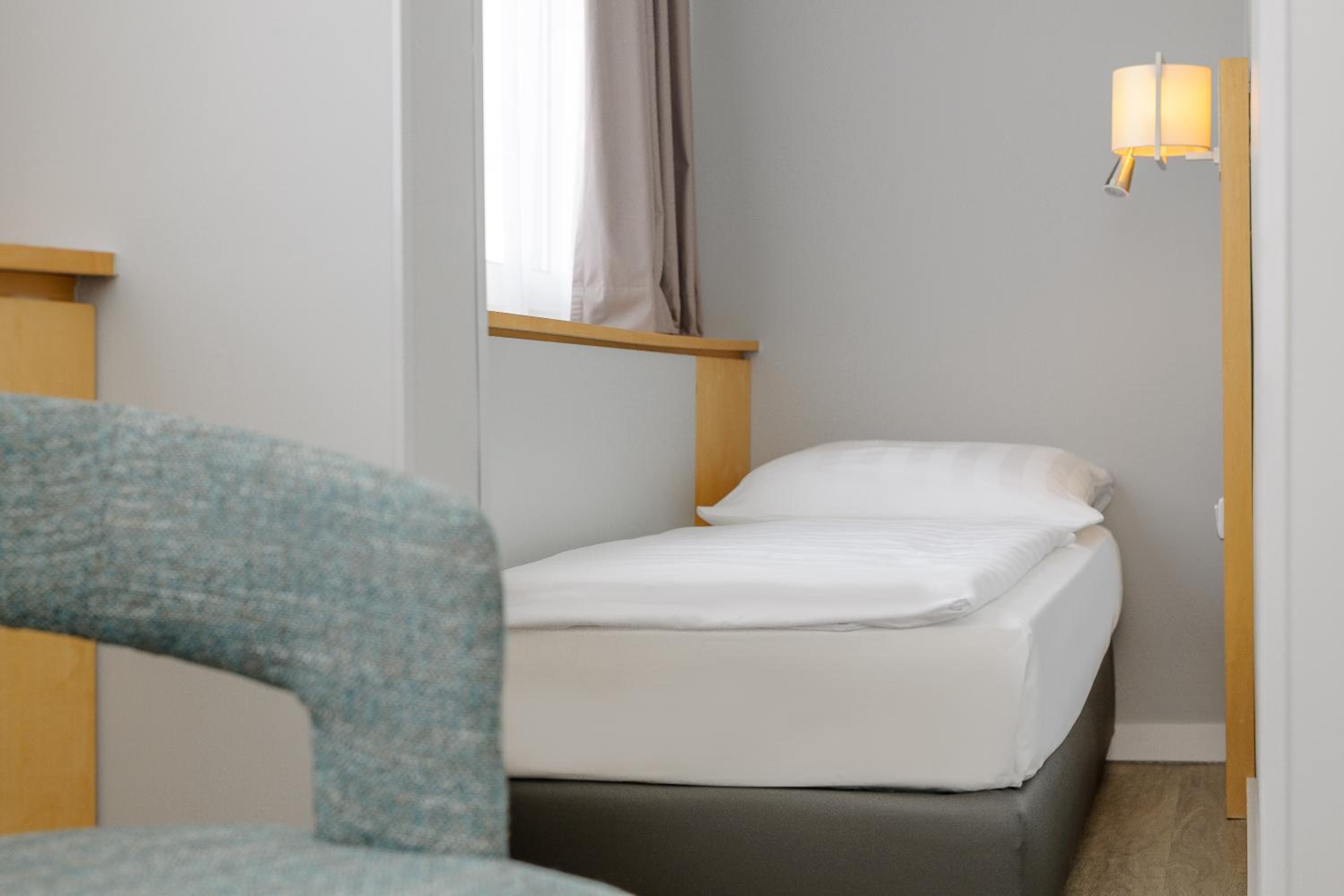 Standard Triple Room photo 2