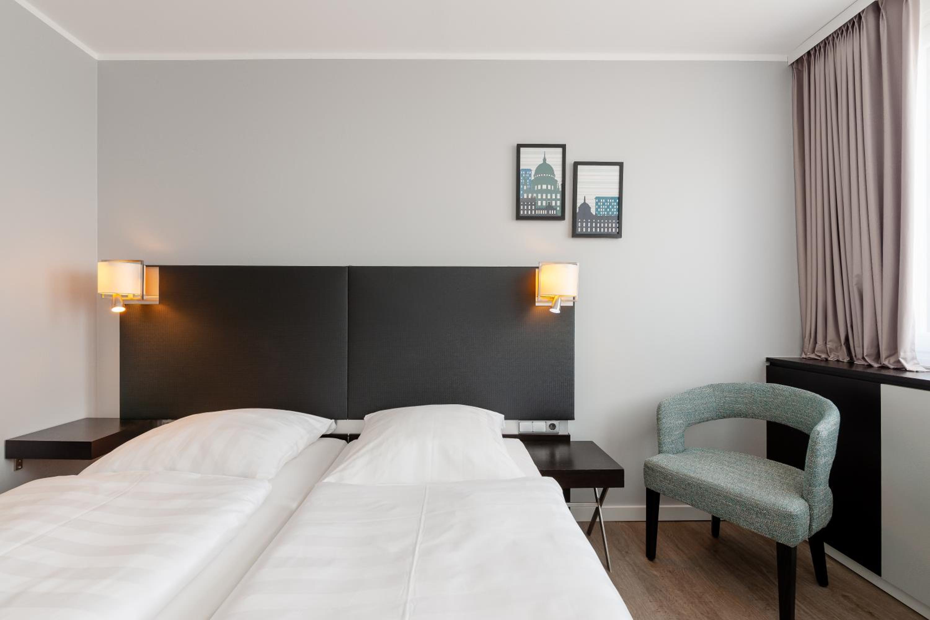 Superior Room - Photo 5