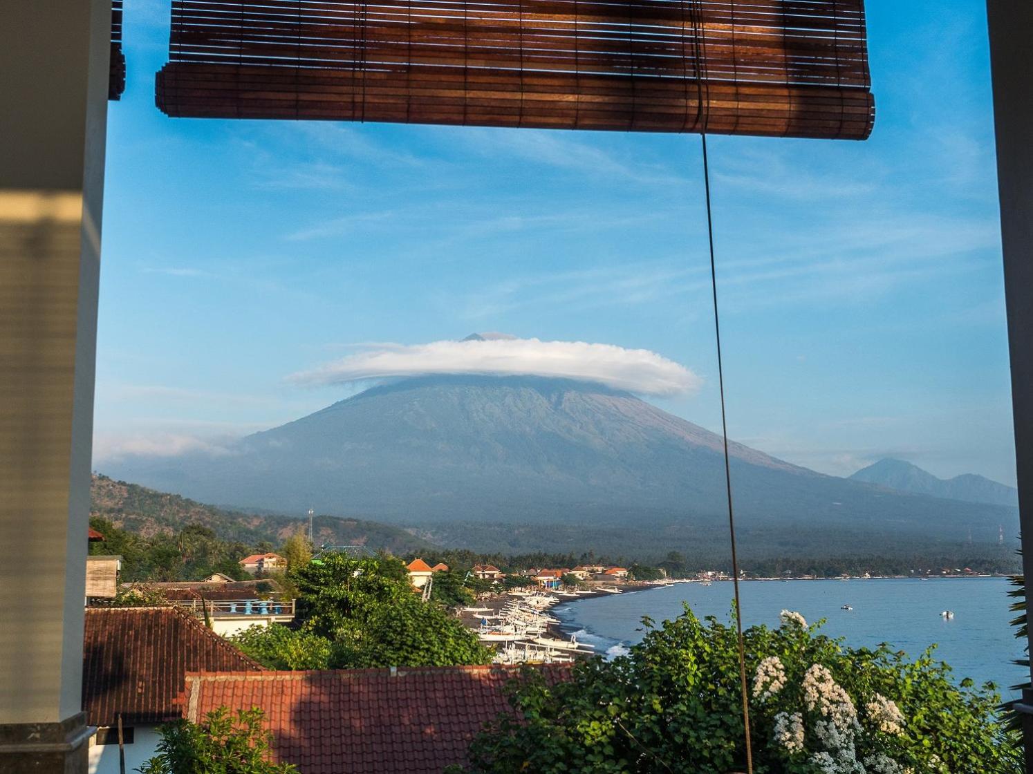 Deluxe Double Room with Balcony and Sea View - Photo 23