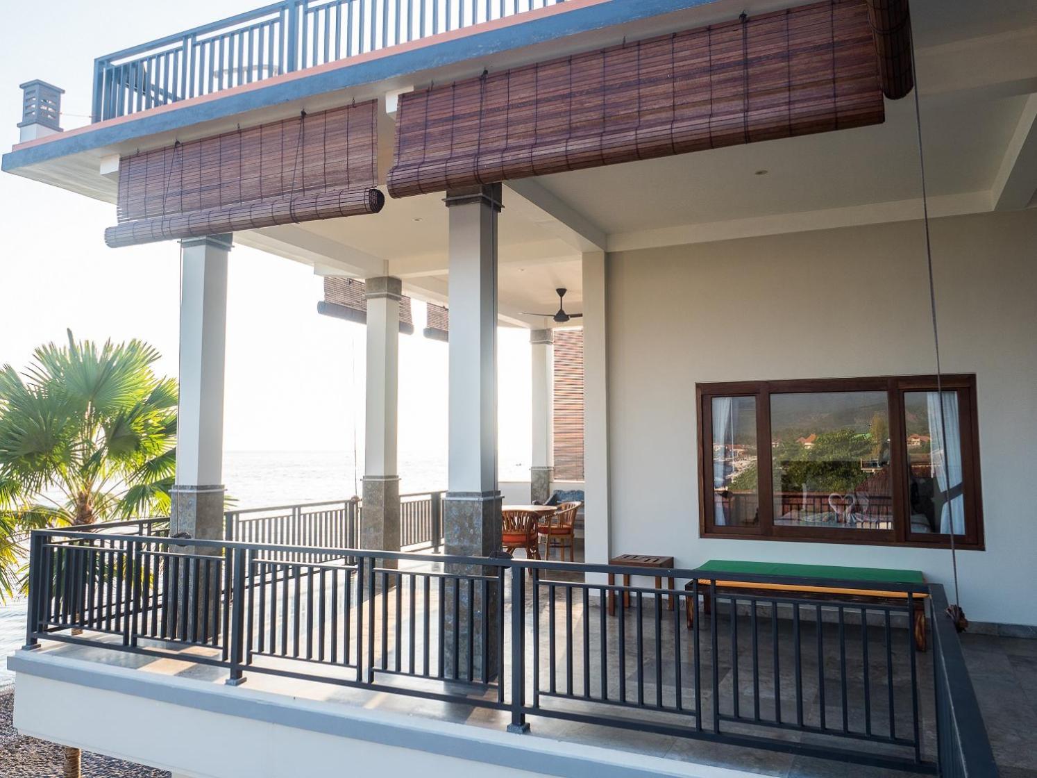 Deluxe Double Room with Balcony and Sea View - Photo 17