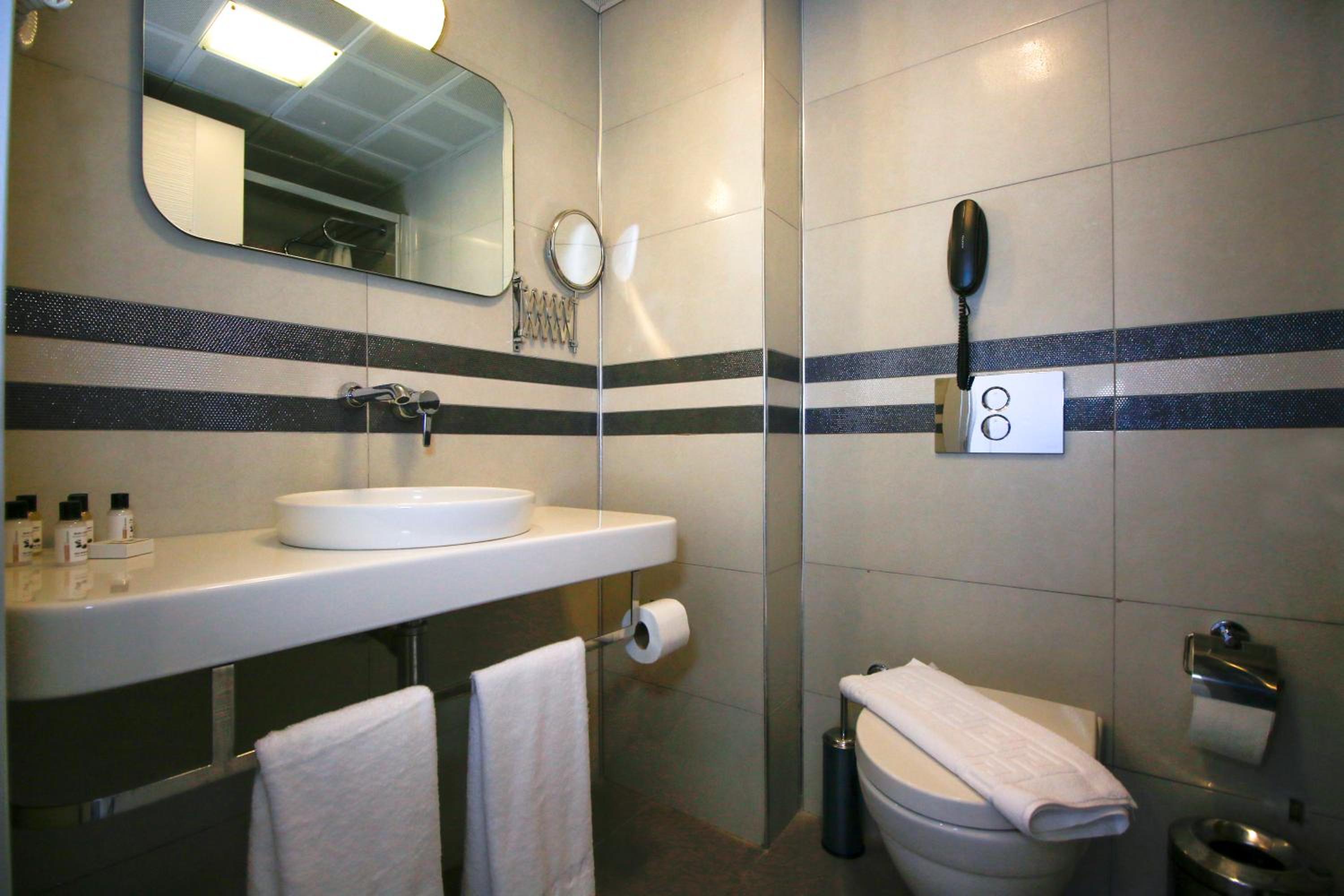 Standard Room with Direct Sea View photo 3