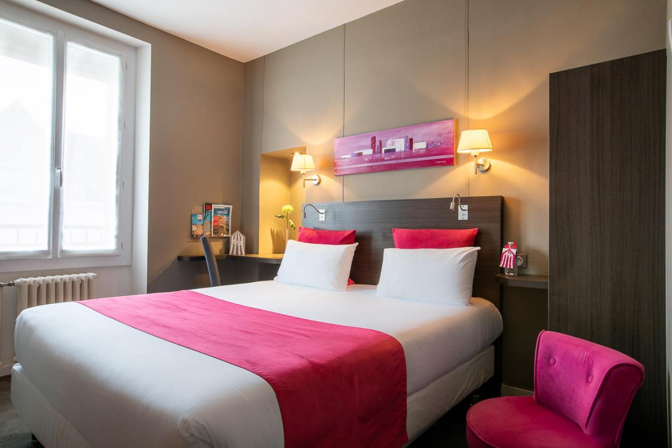 Classic Double Room - Photo 9