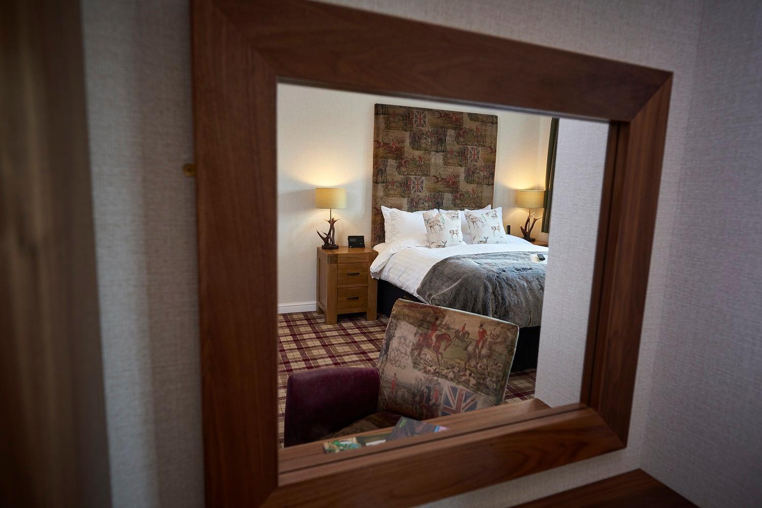 Superior King Room - Photo 3