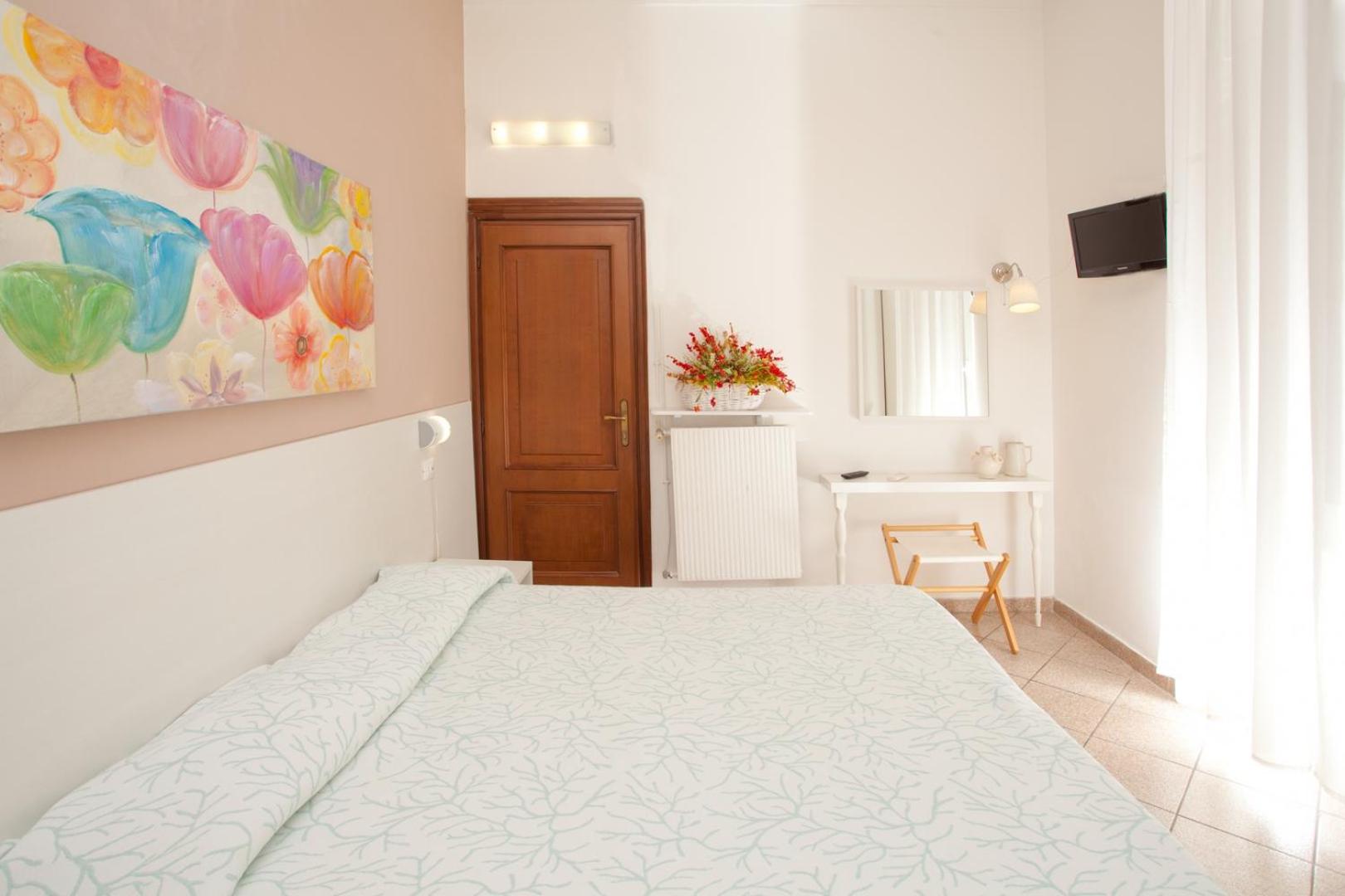 Double or Twin Room - Photo 1
