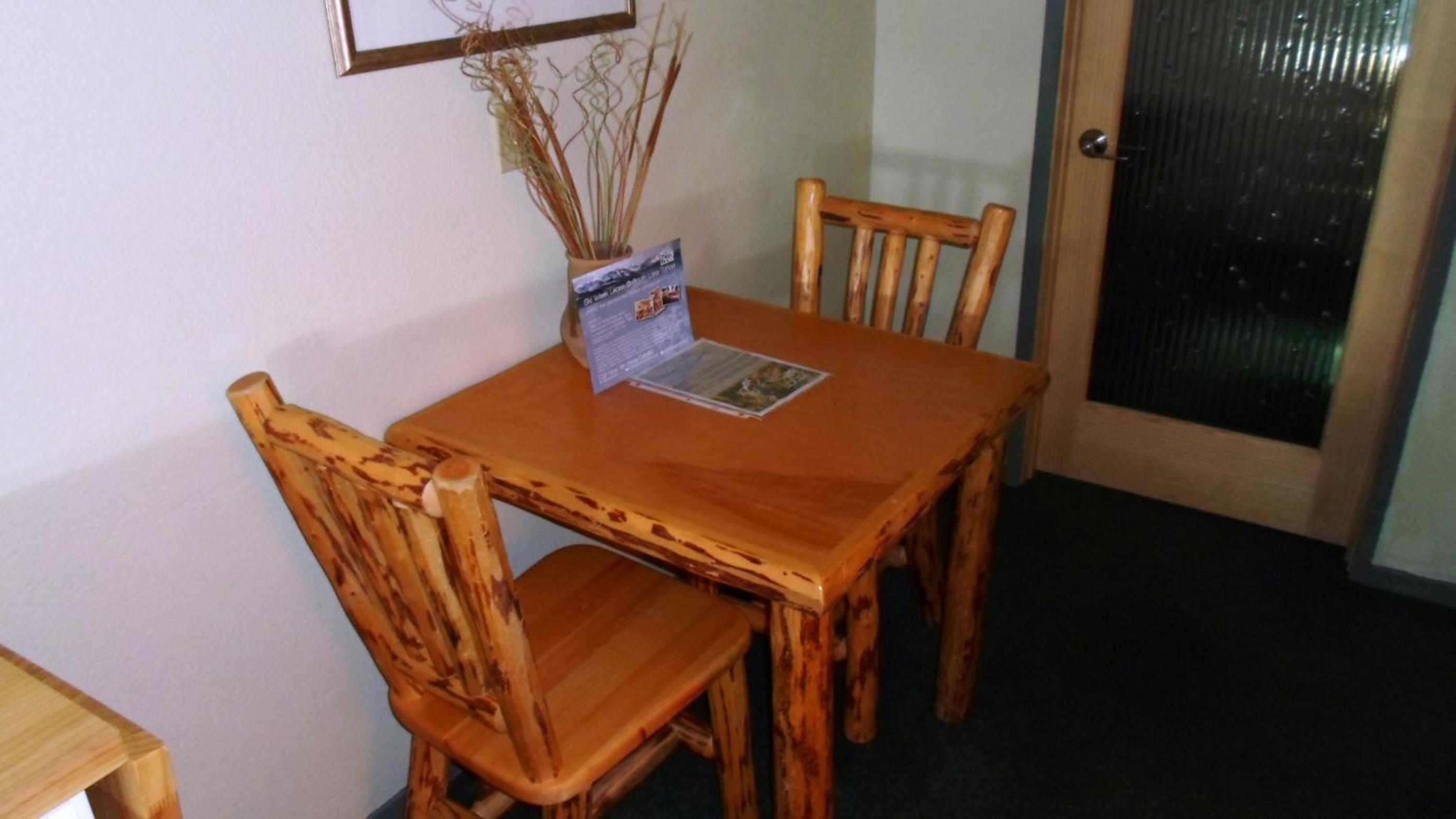 One-Bedroom Suite - Photo 5