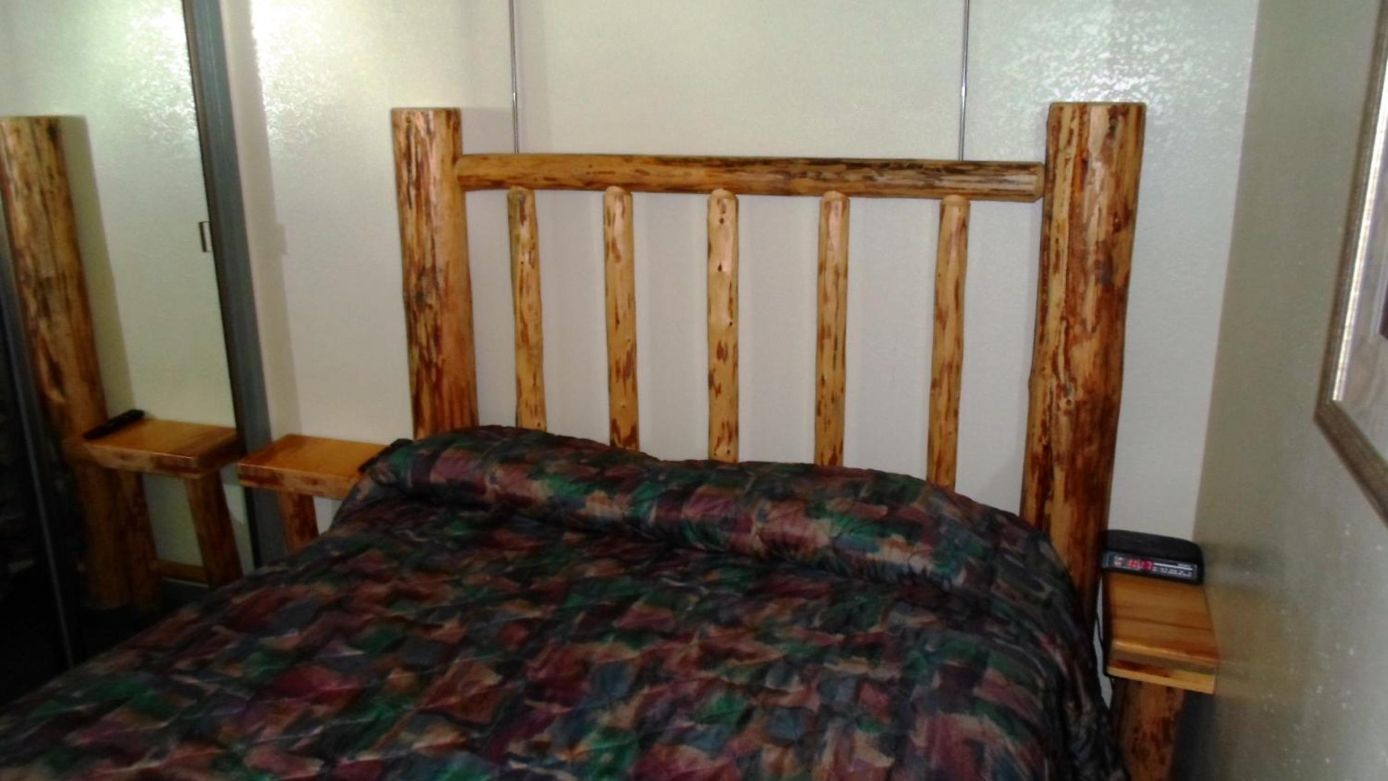One-Bedroom Suite - Photo 7