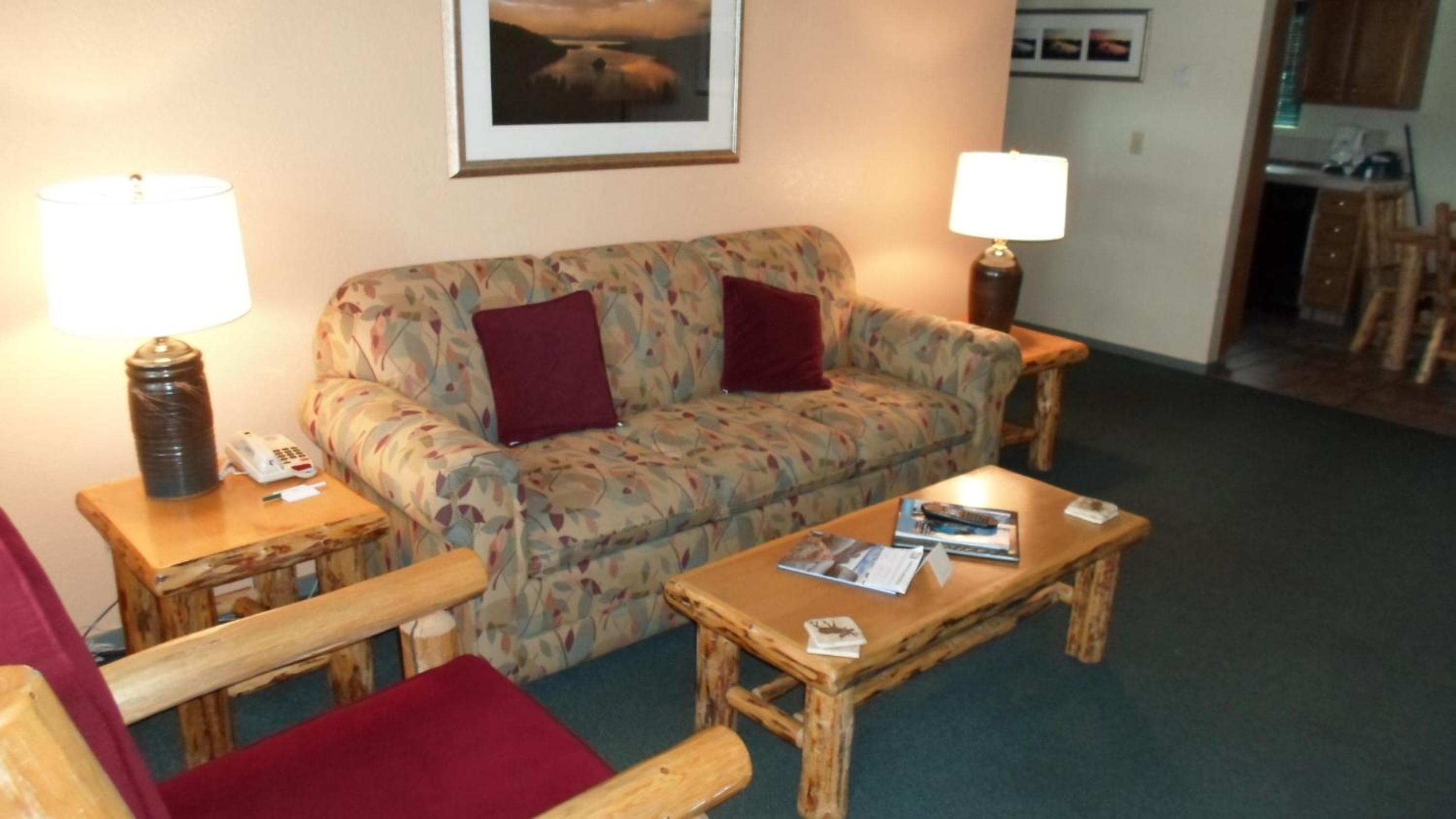 One-Bedroom Suite - Photo 16