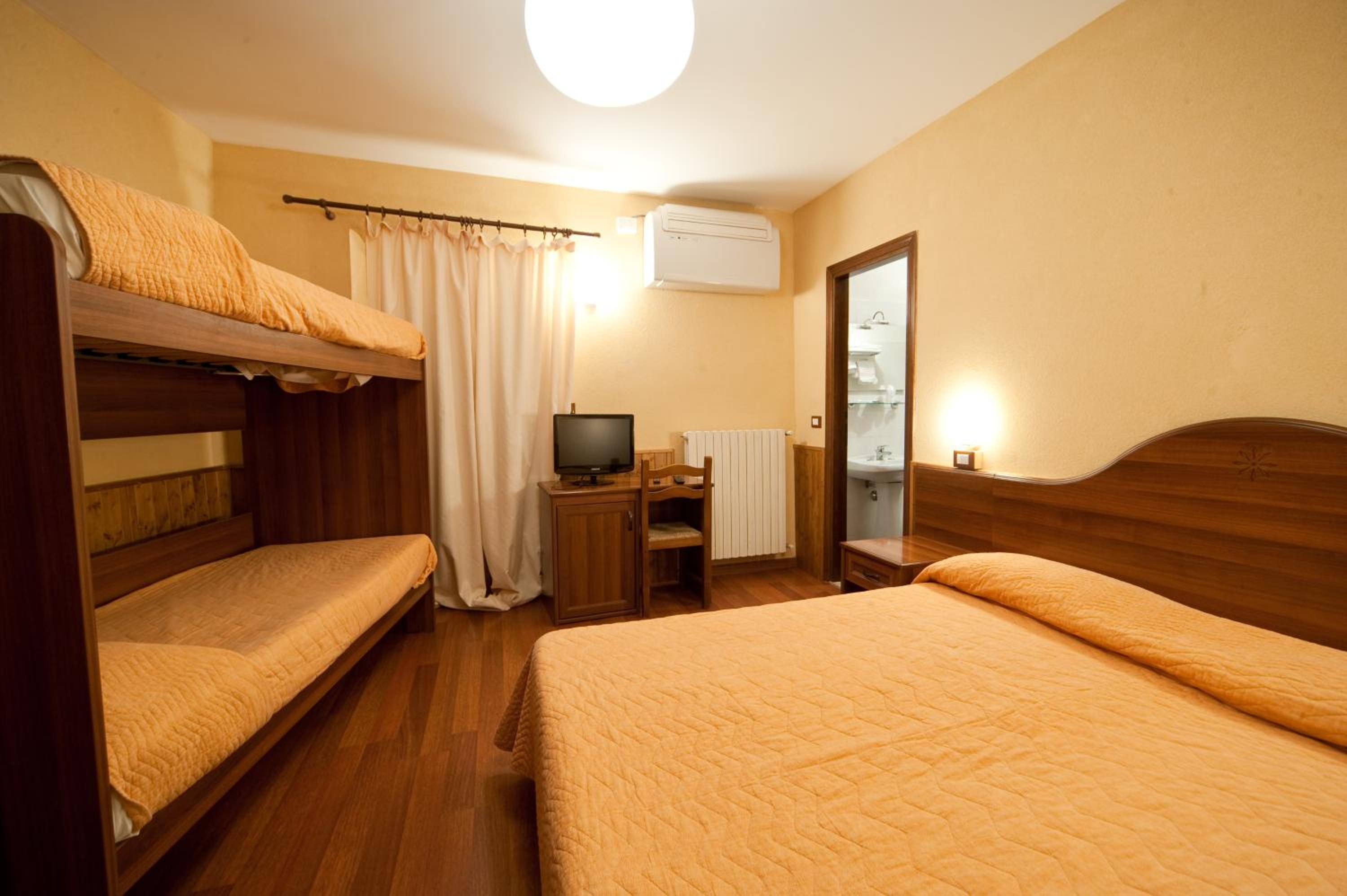 Quadruple Room - Annex - Photo 1