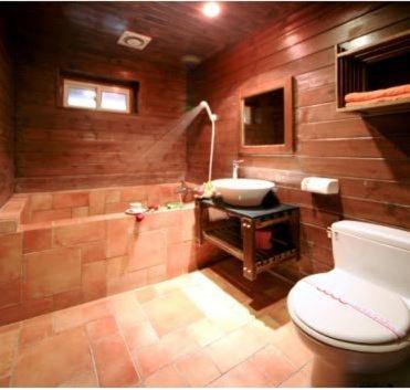 Double Room with Private External Bathroom