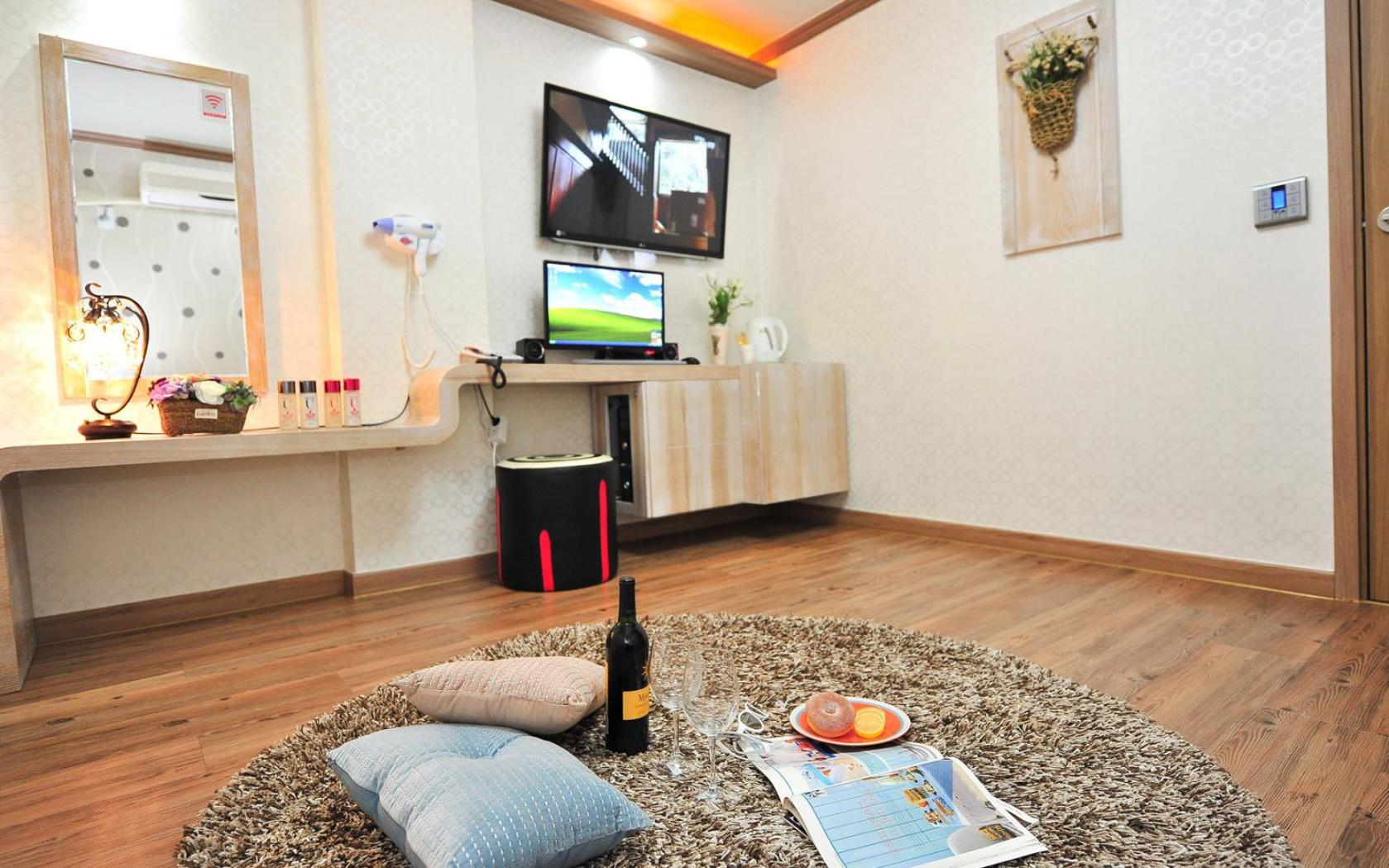 Korean-Style Double Room - Photo 12