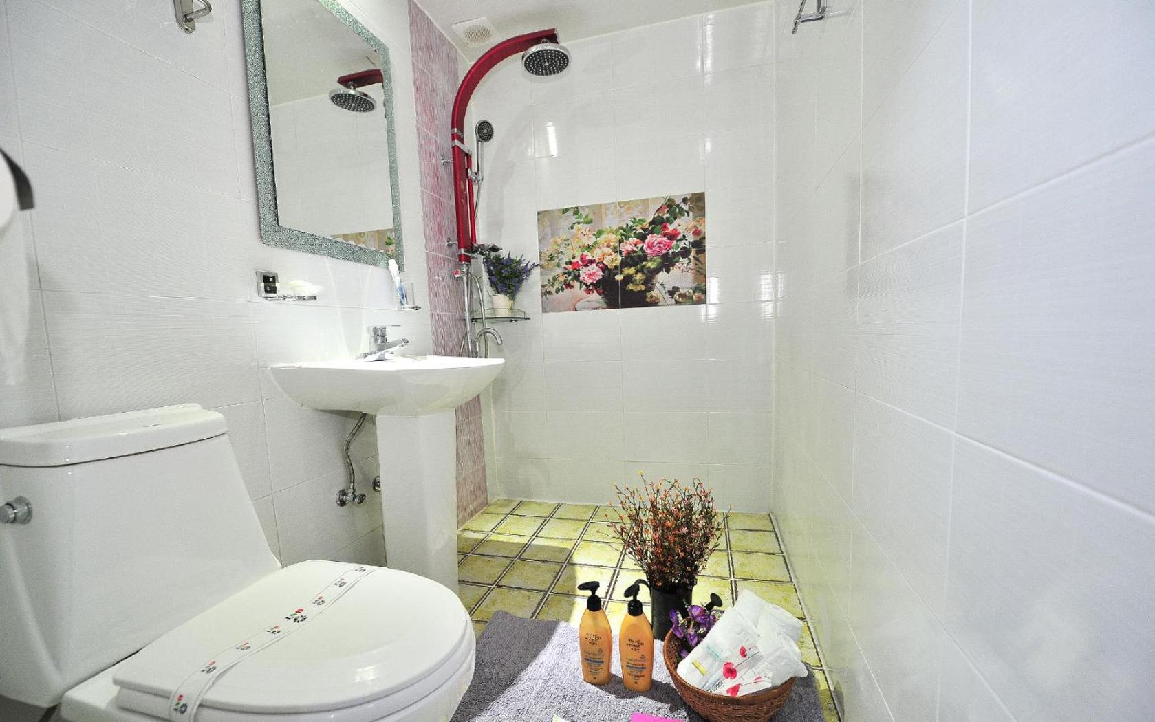 Deluxe Double Room - Photo 10