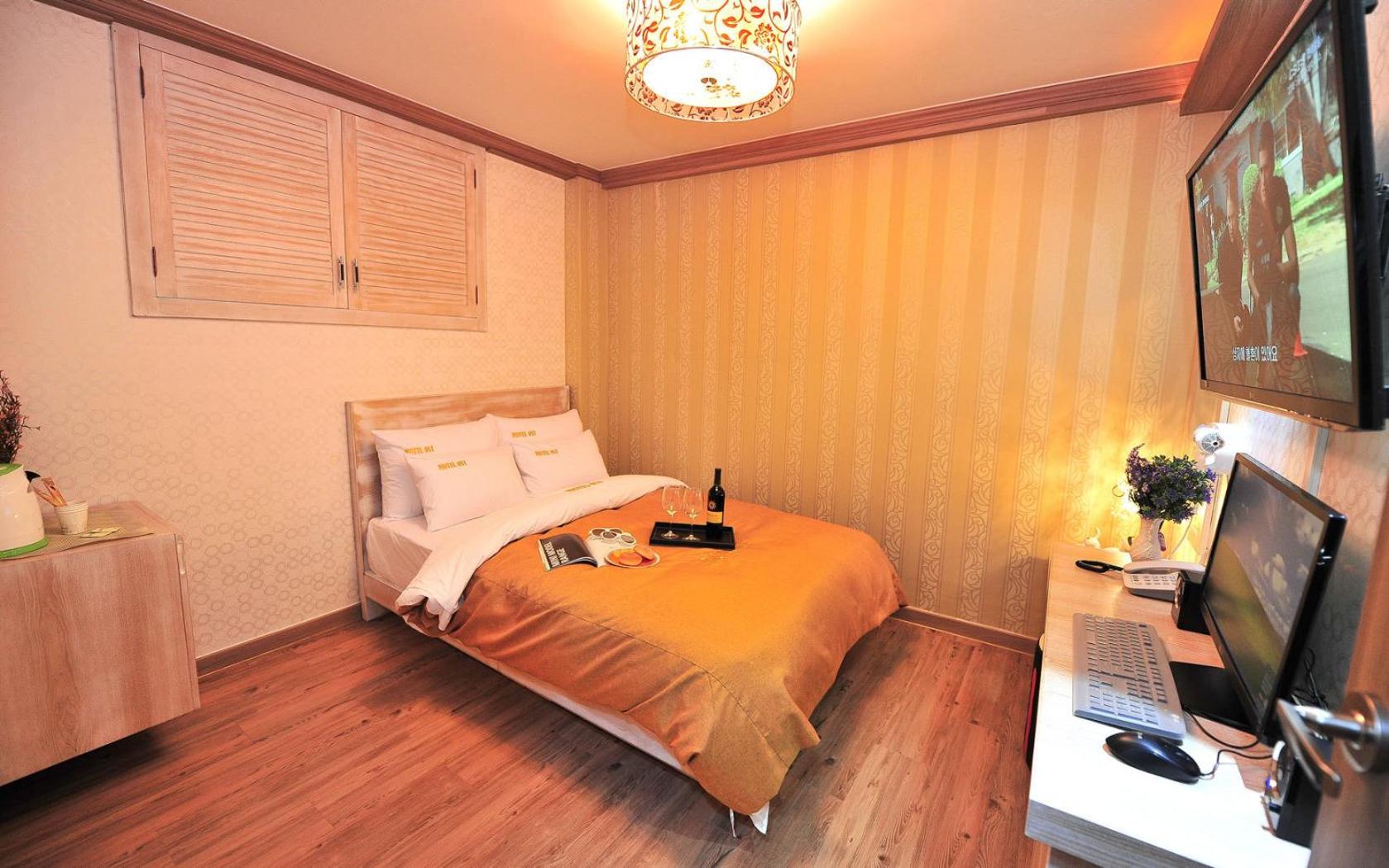 Deluxe Double Room - Photo 4
