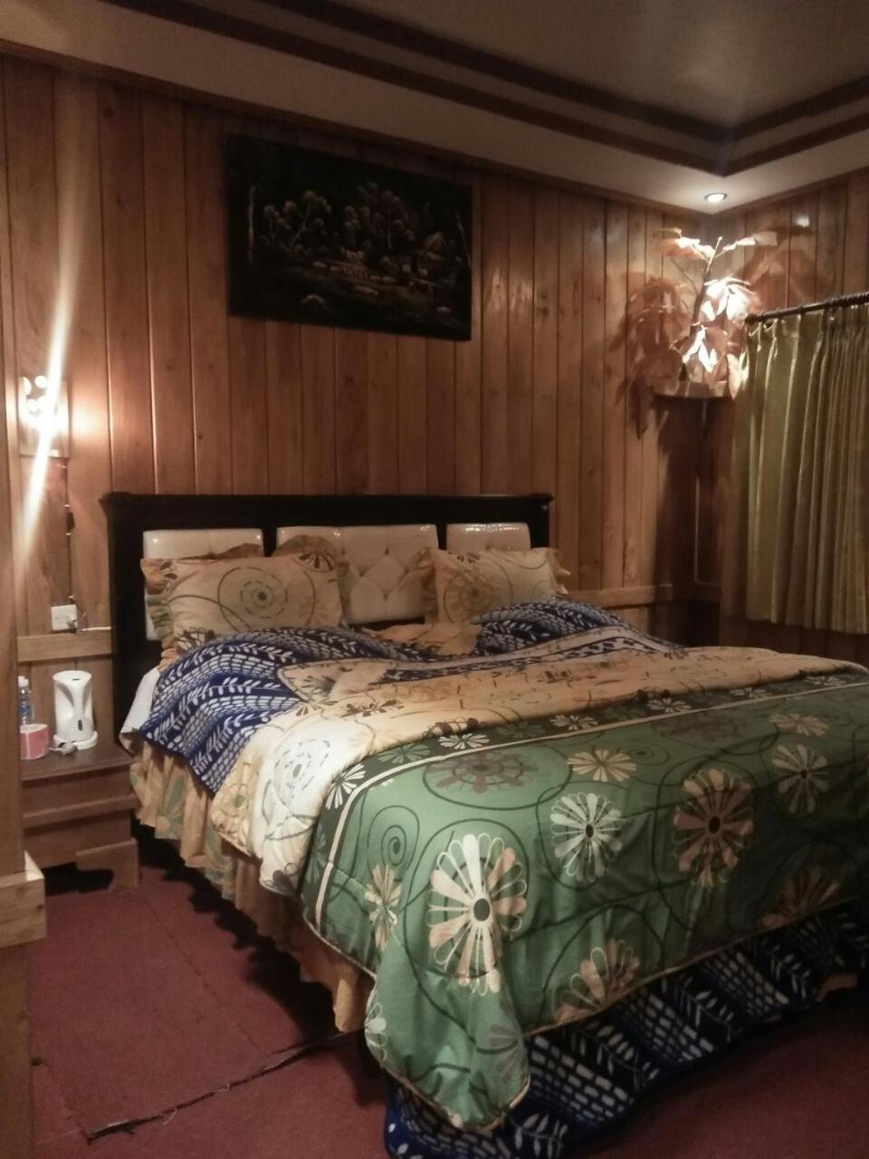 Deluxe Double Room with Hills View photo 1