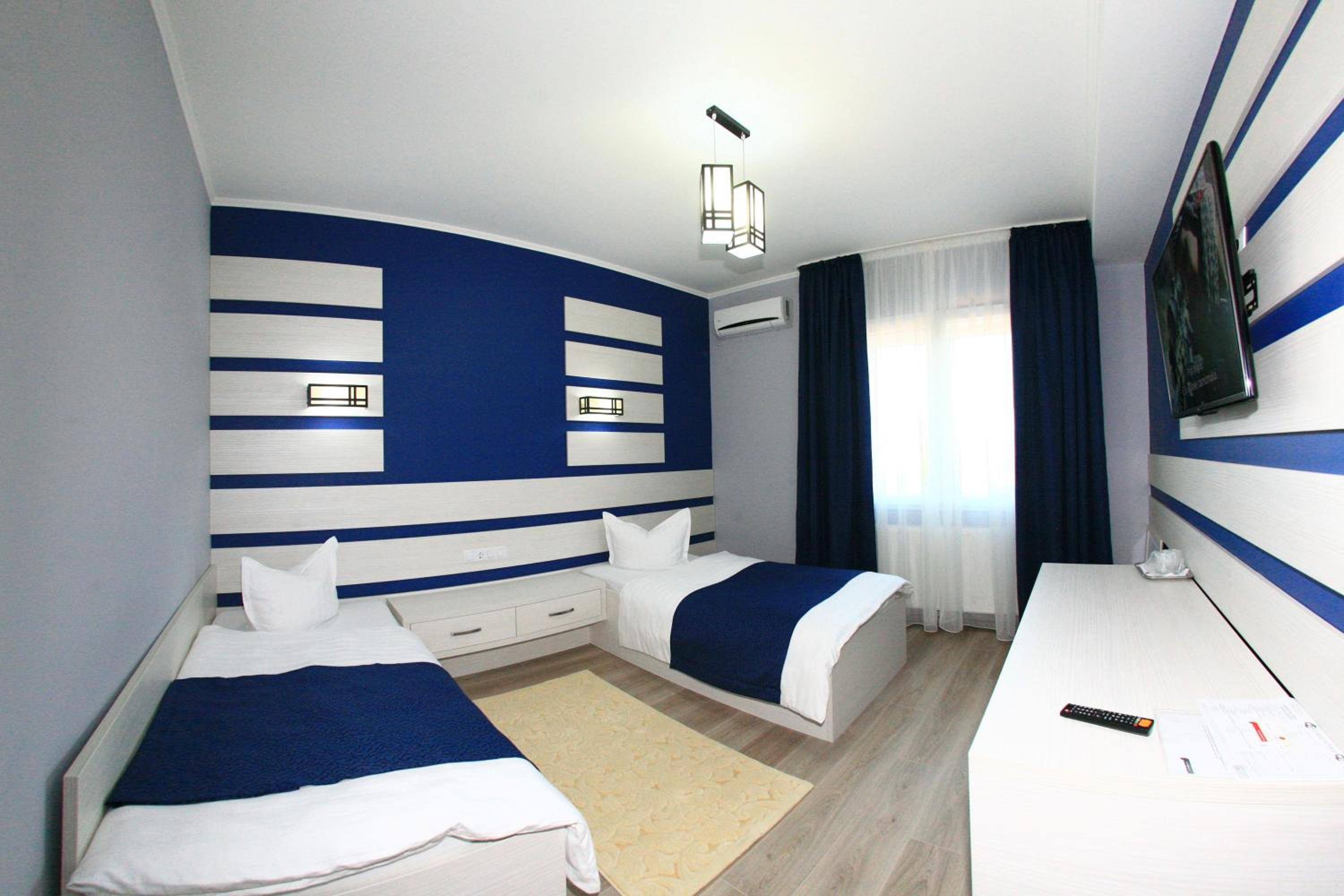 Deluxe Twin Room photo 1