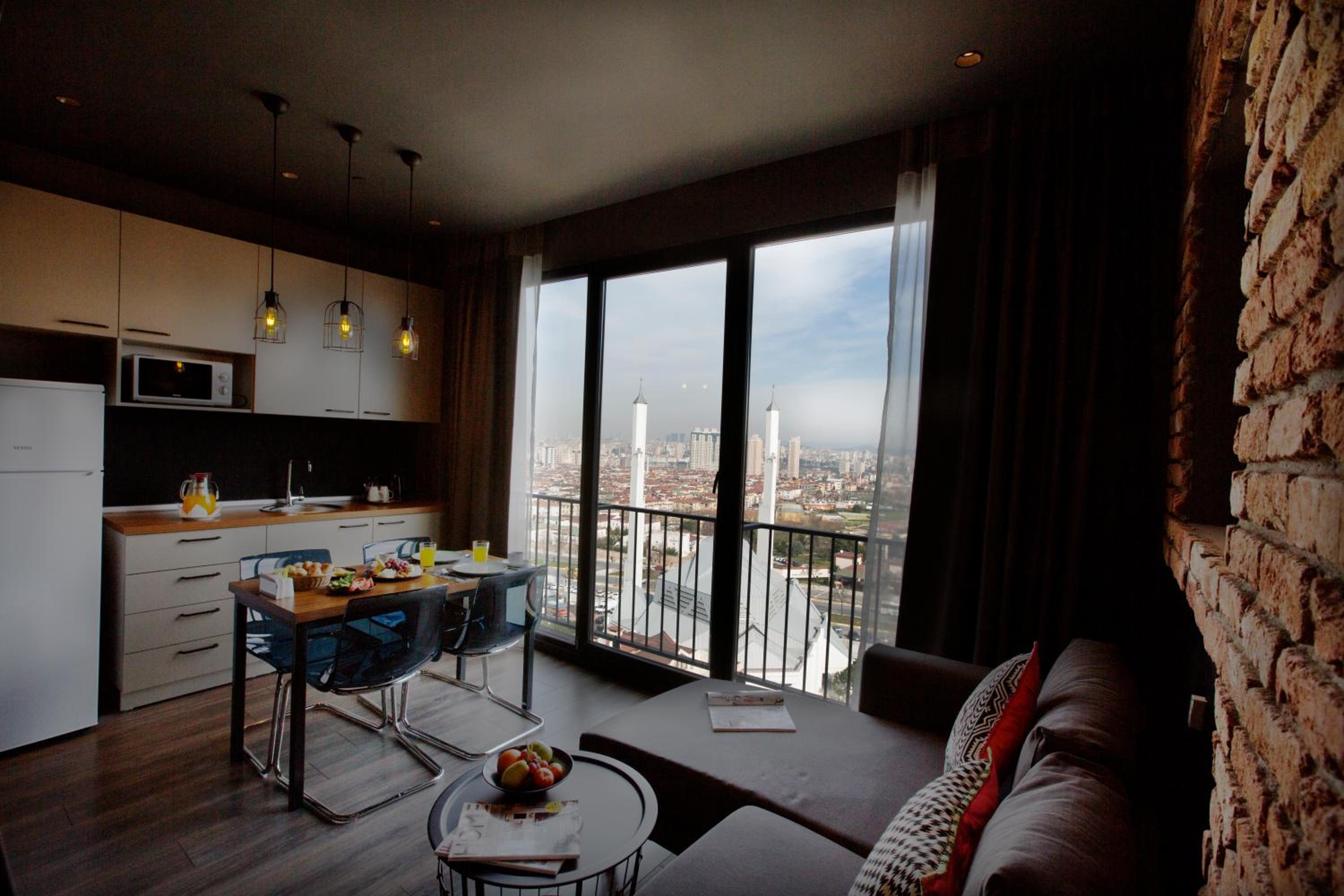 One Bedroom City View
