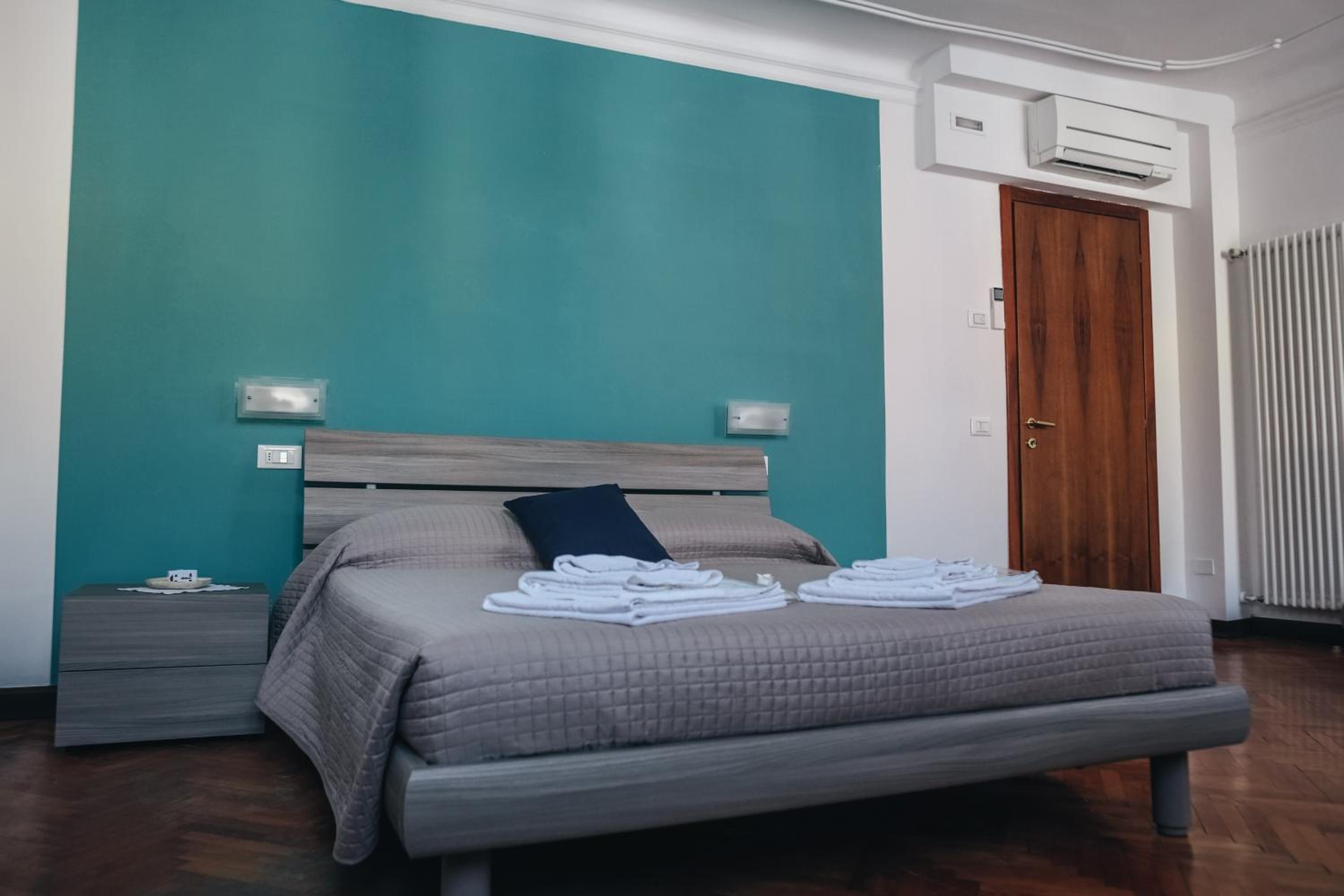 Standard Triple Room - Photo 16