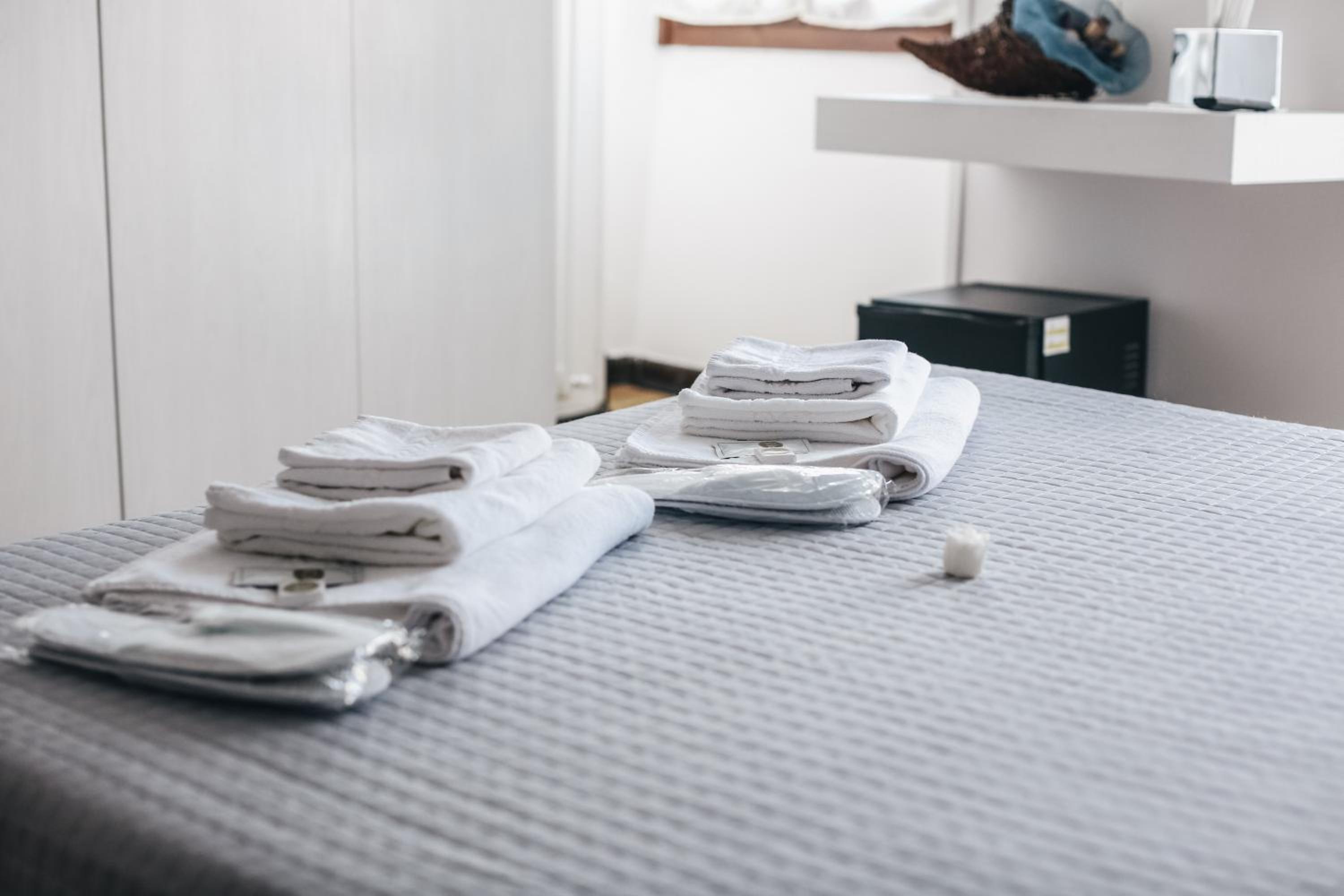 Triple Room - Photo 12