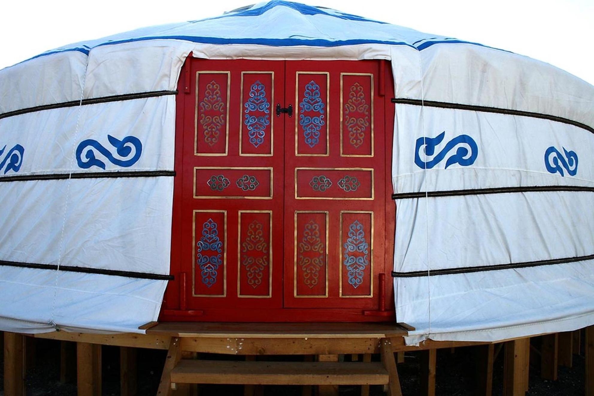 Yurt photo 2