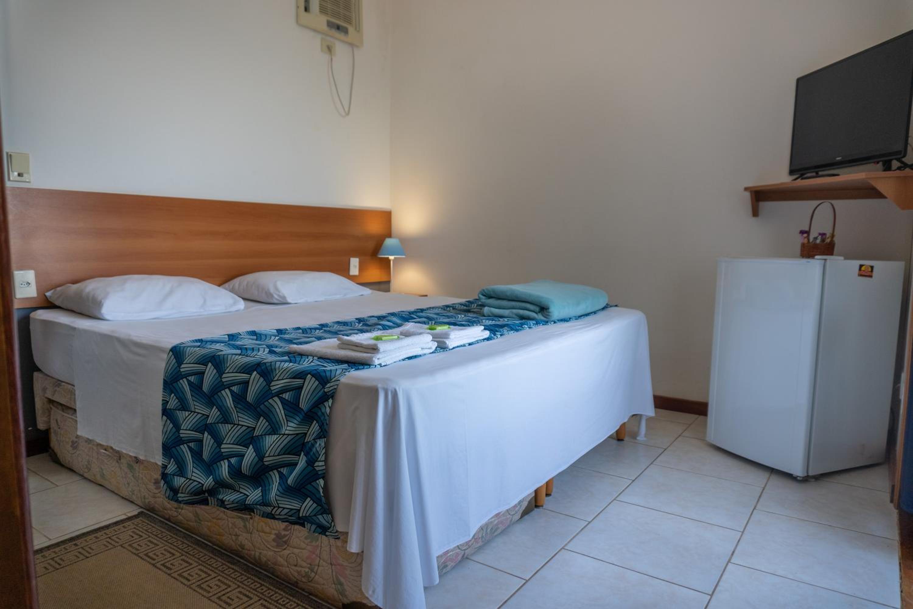Double or Twin Room with Patio and Sea View photo 1