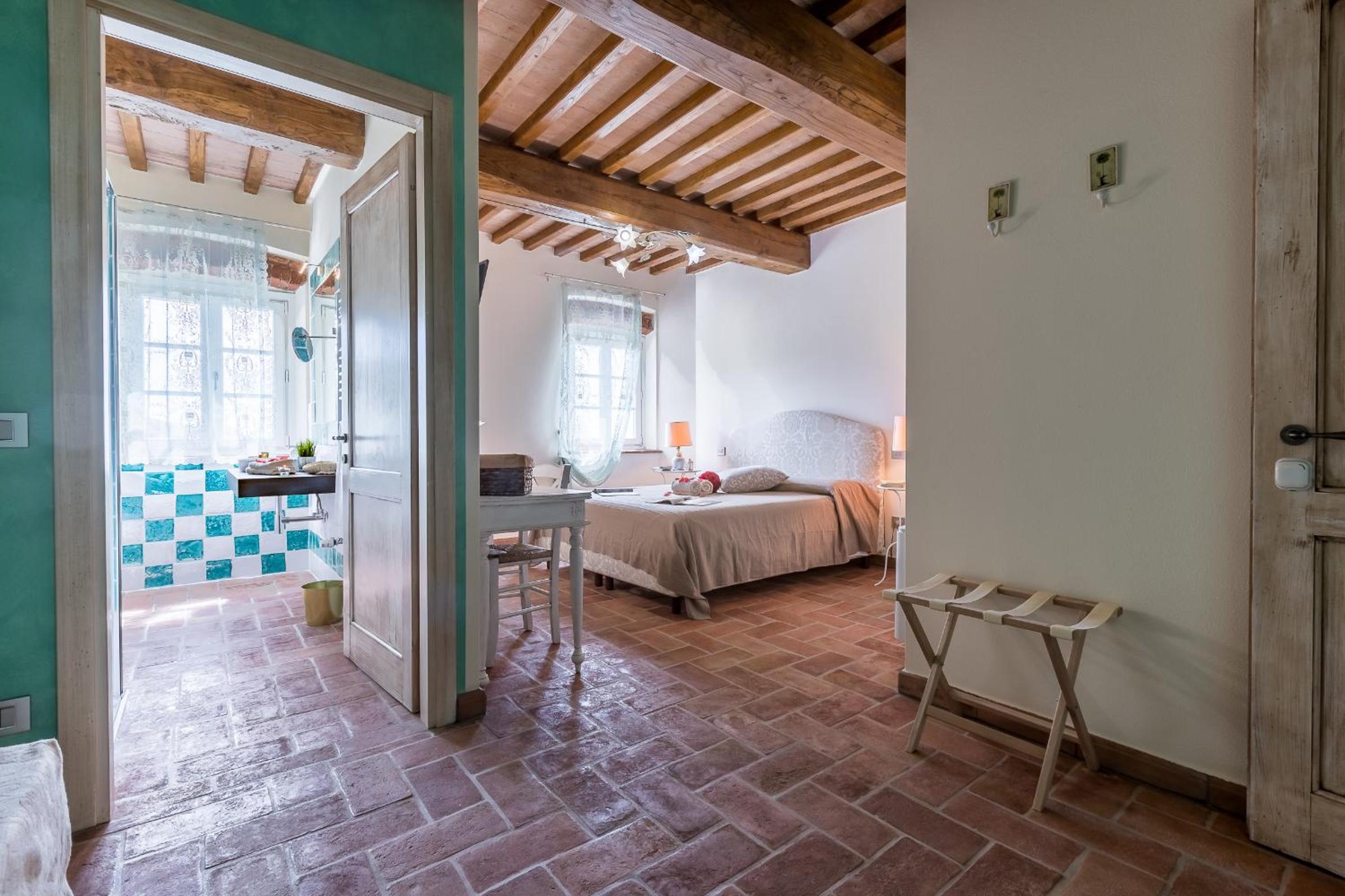 Quadruple Room - Photo 6
