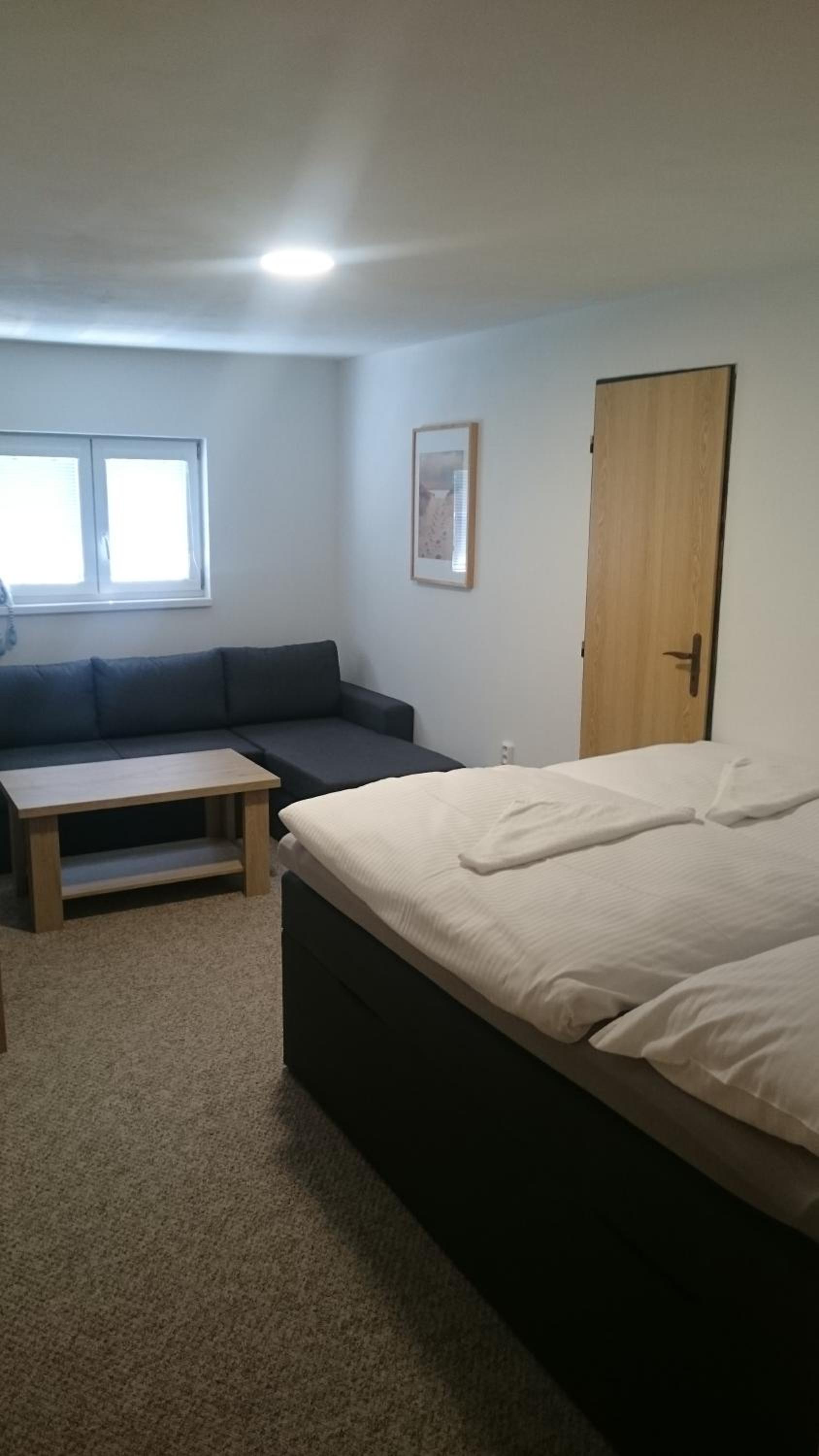 Deluxe Double Room with Extra Bed