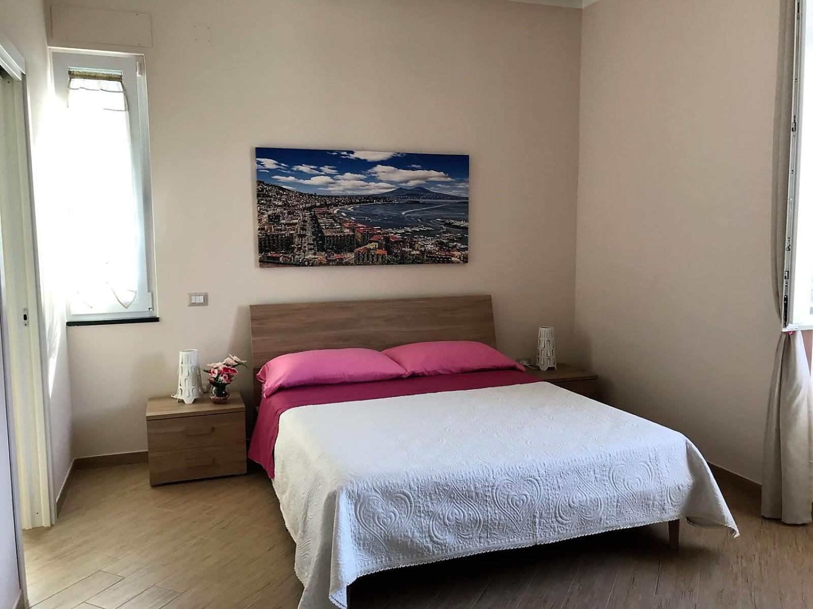 Large Double Room - Photo 11
